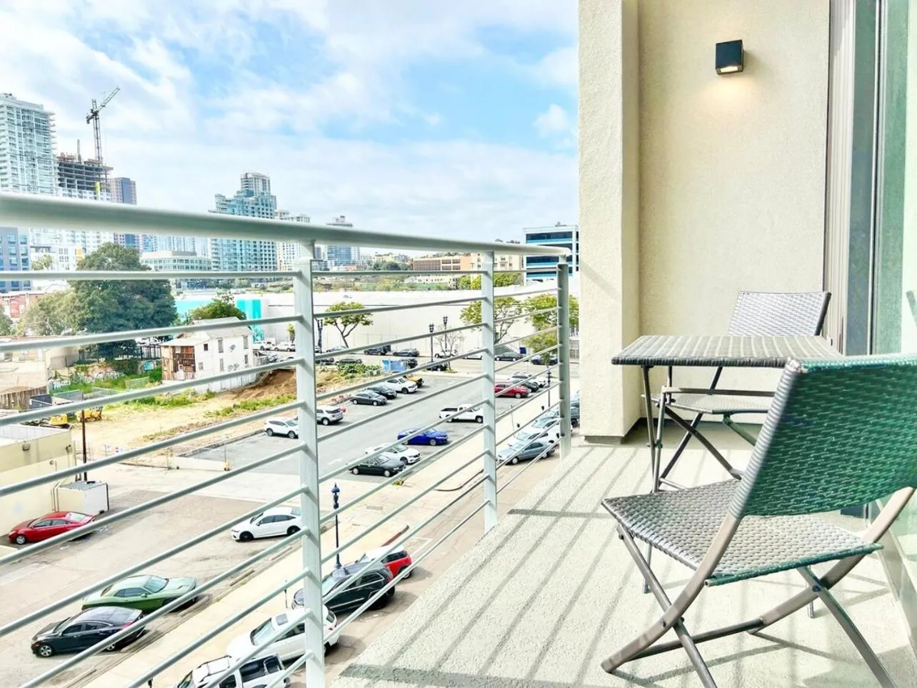 Skyline Flat Facing Downtown San Diego