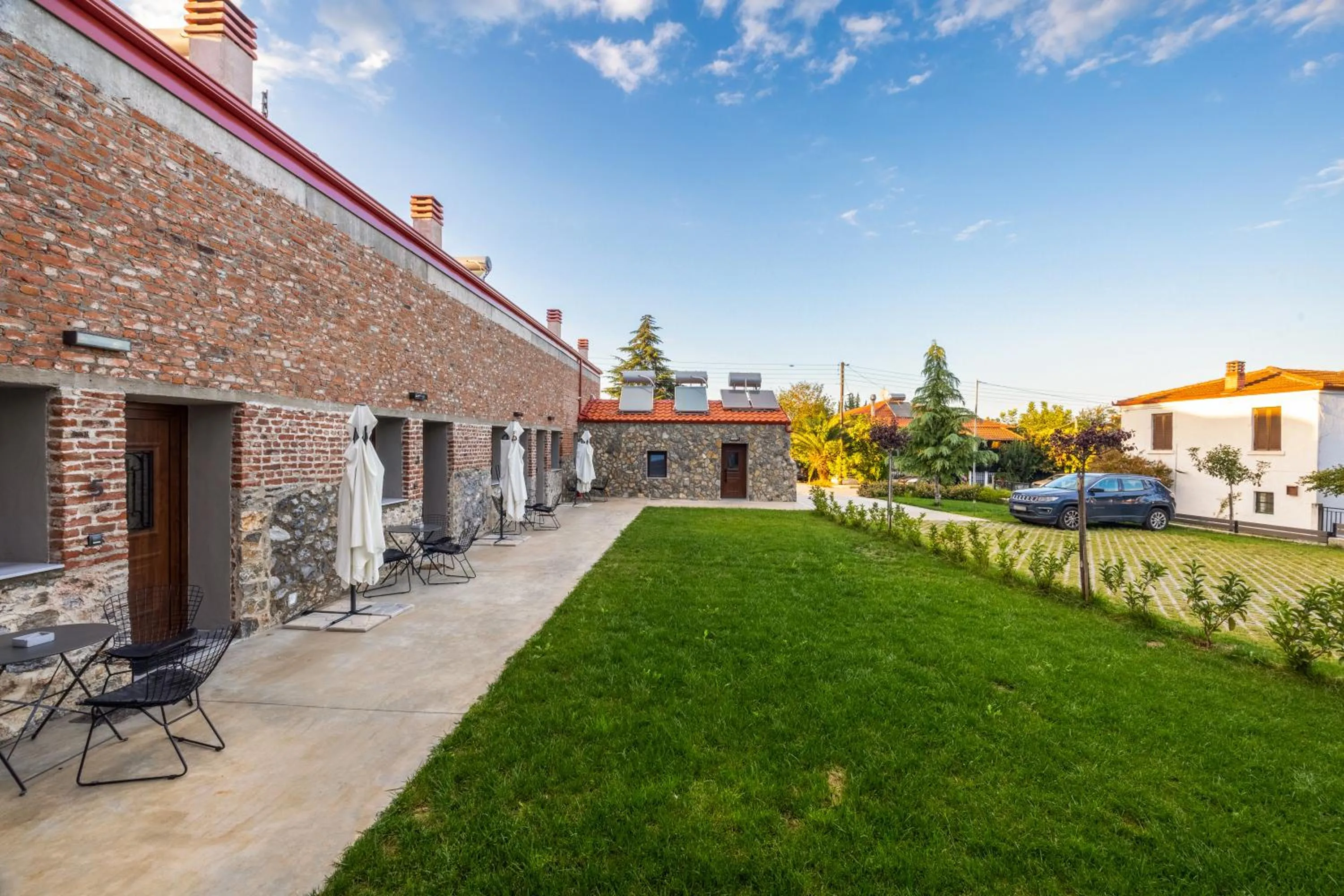Garden in Malathro Olympus Guest House