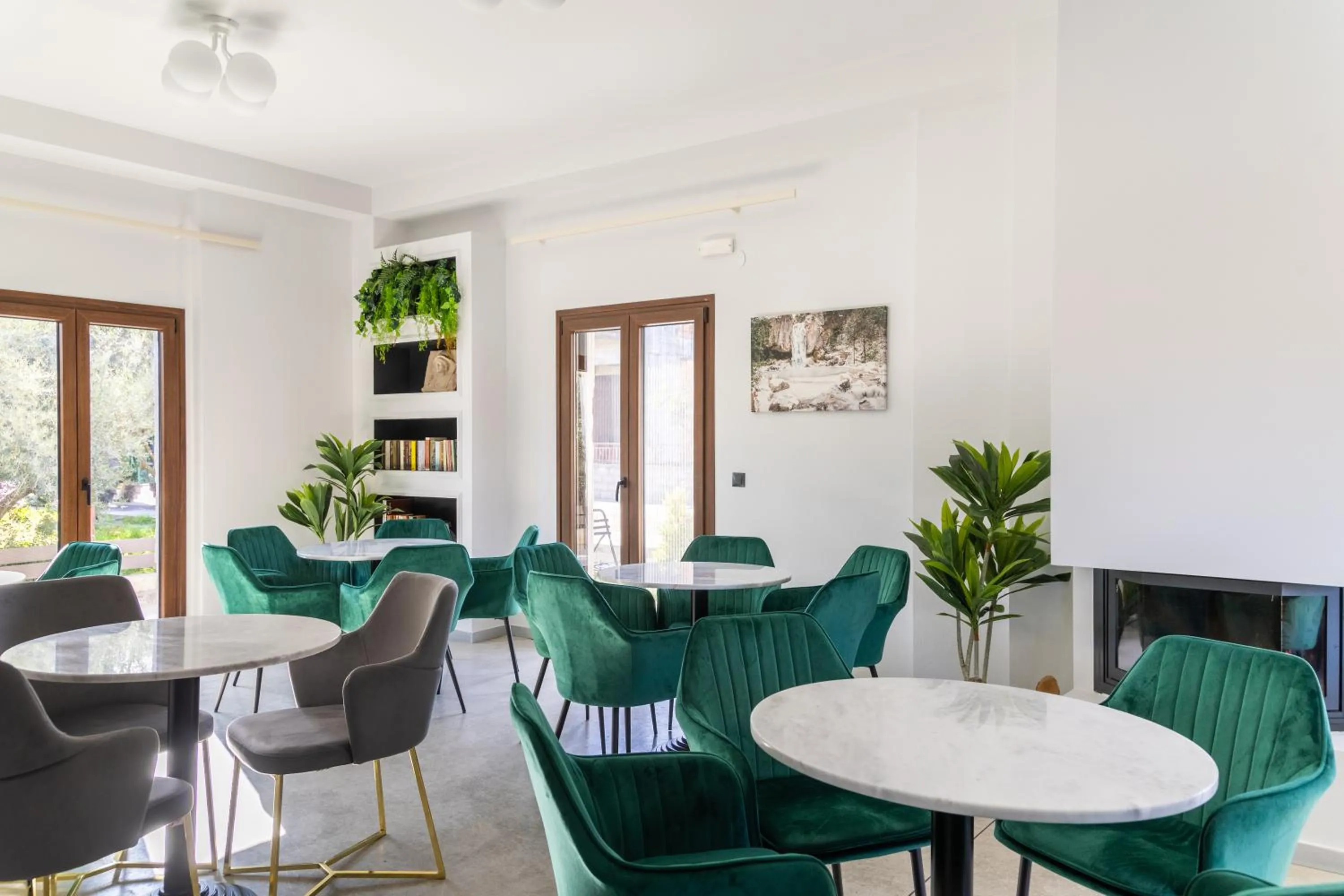 Living room in Malathro Olympus Guest House