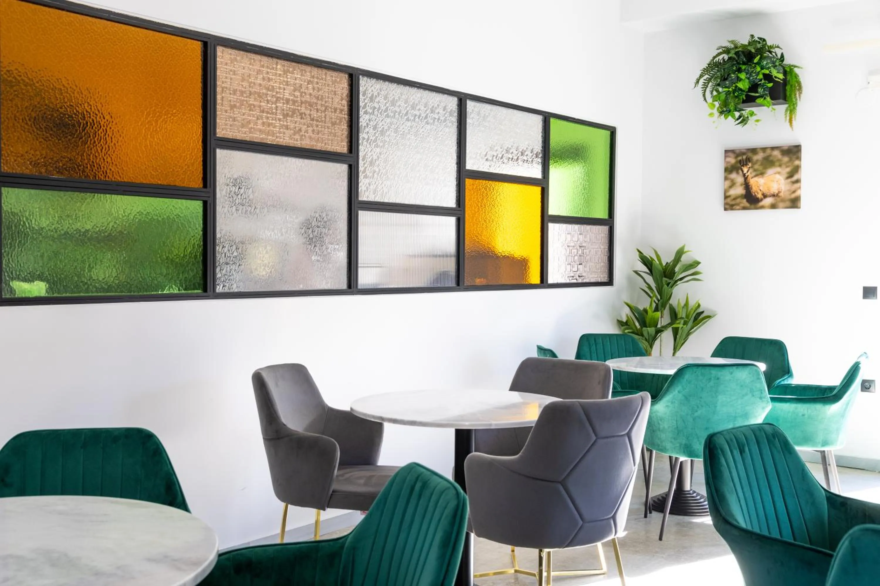 Living room in Malathro Olympus Guest House