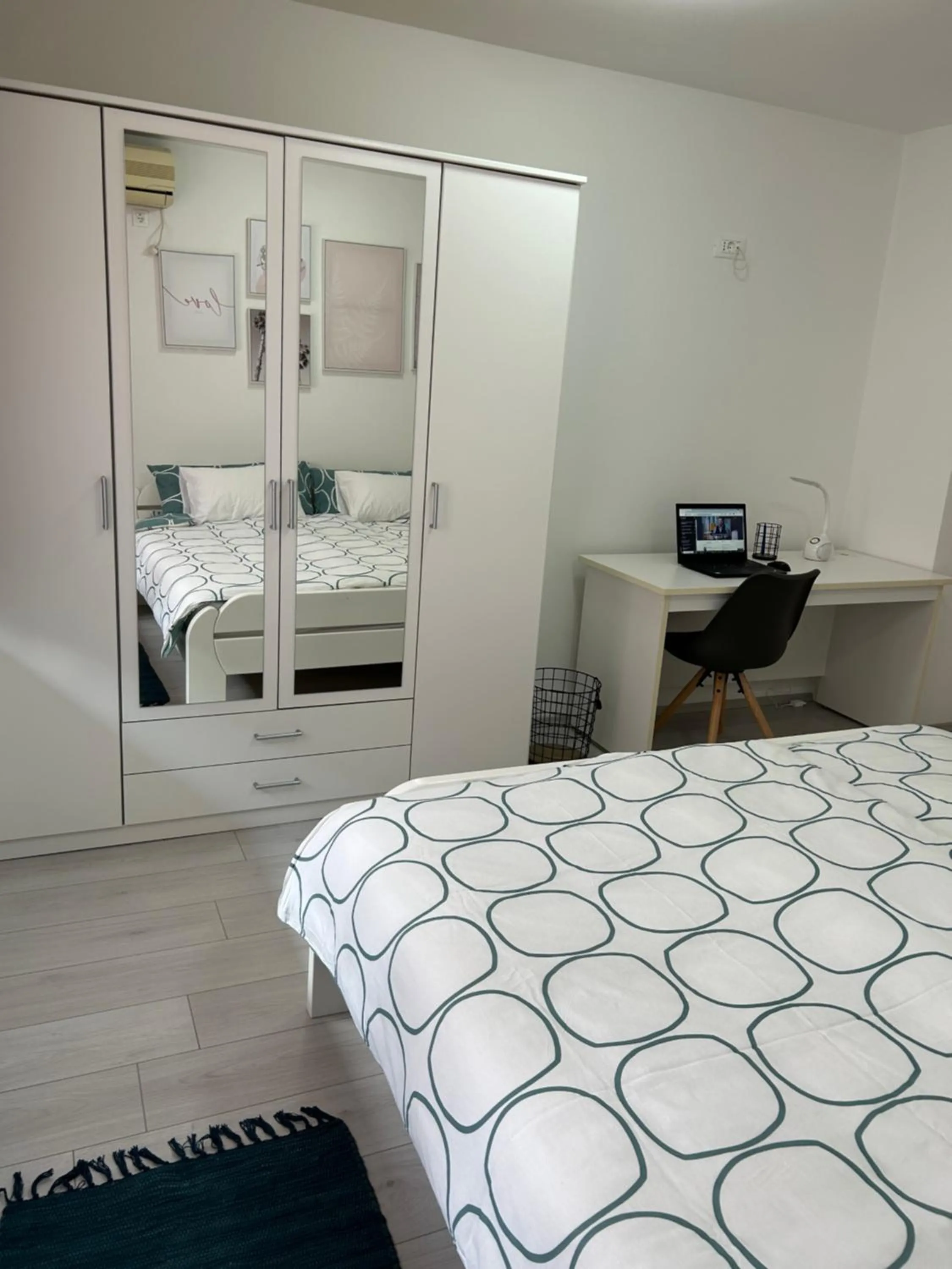 Bed in Rijeka UrbanSPA