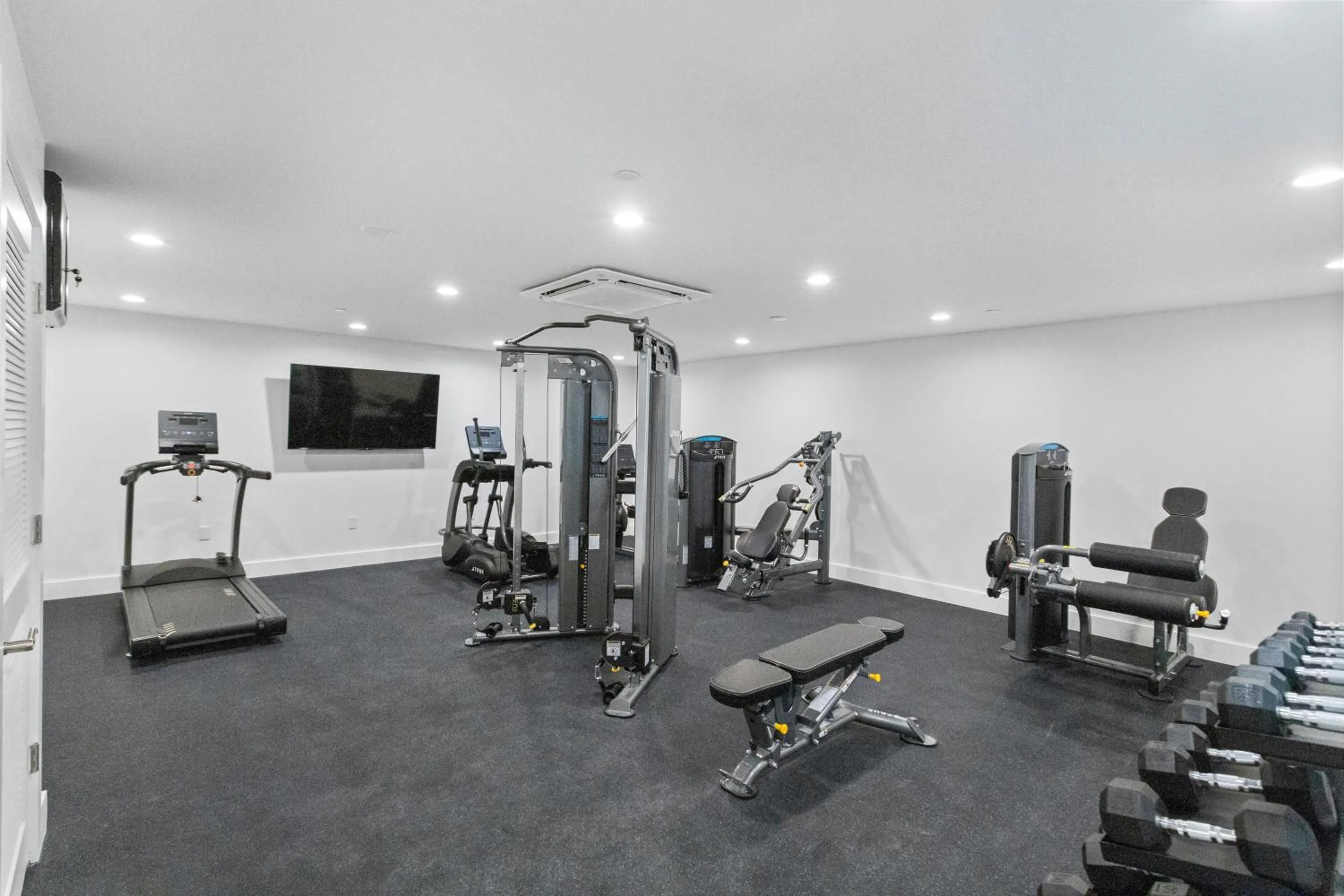 Fitness centre/facilities in Ocean Club Treasure Island Hotel
