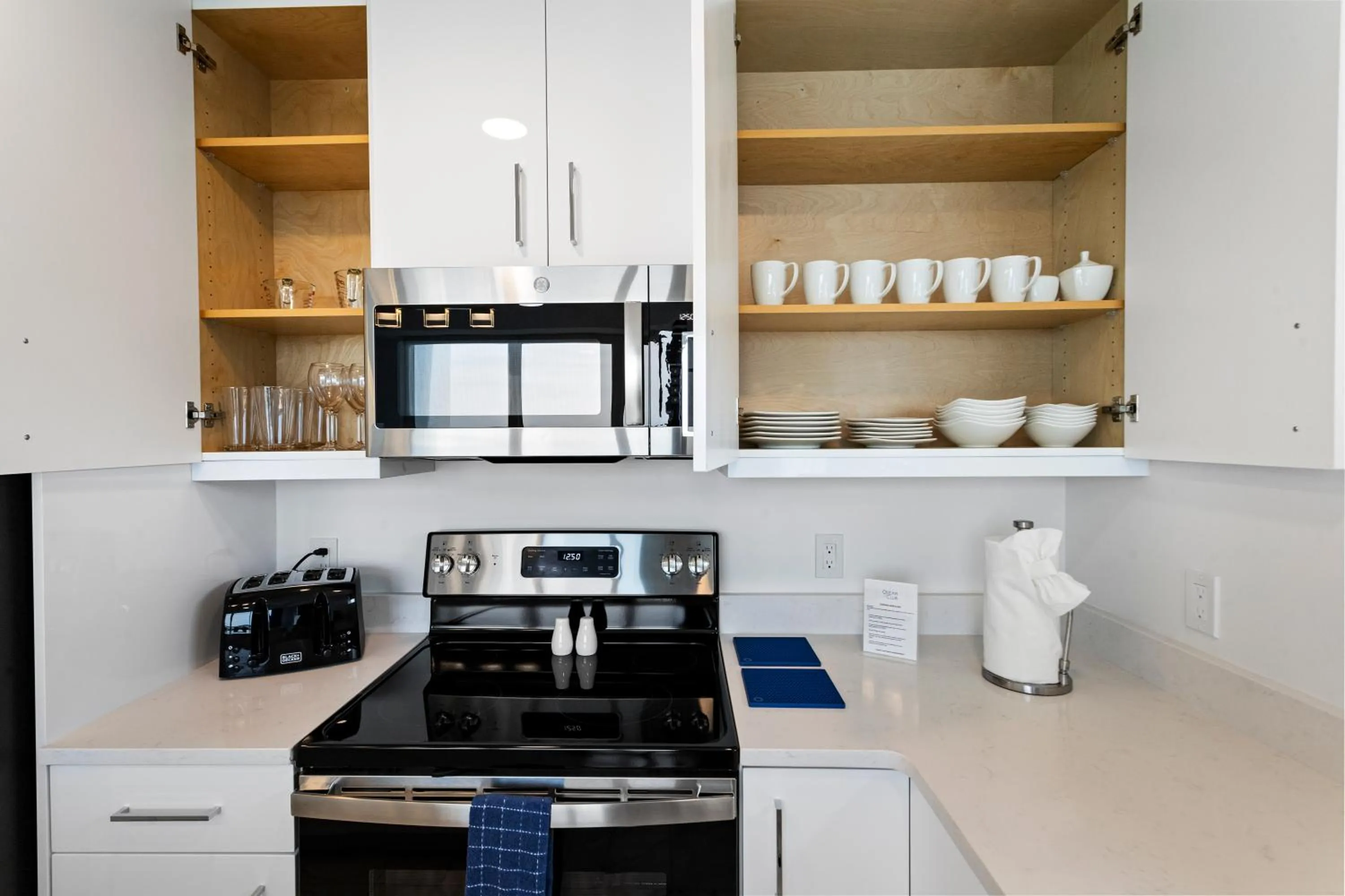 Kitchen or kitchenette in Ocean Club Treasure Island Hotel