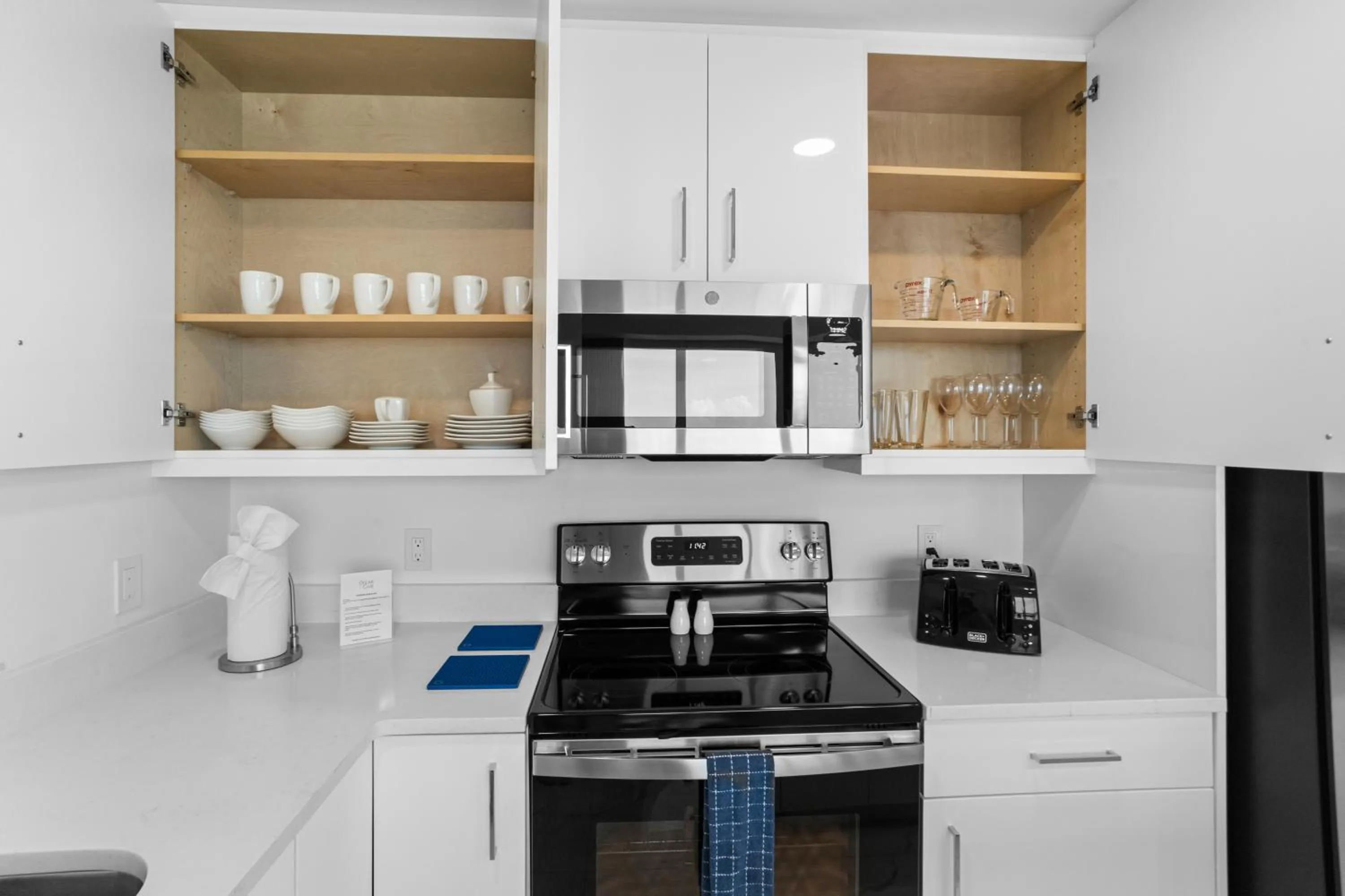 Kitchen or kitchenette in Ocean Club Treasure Island Hotel