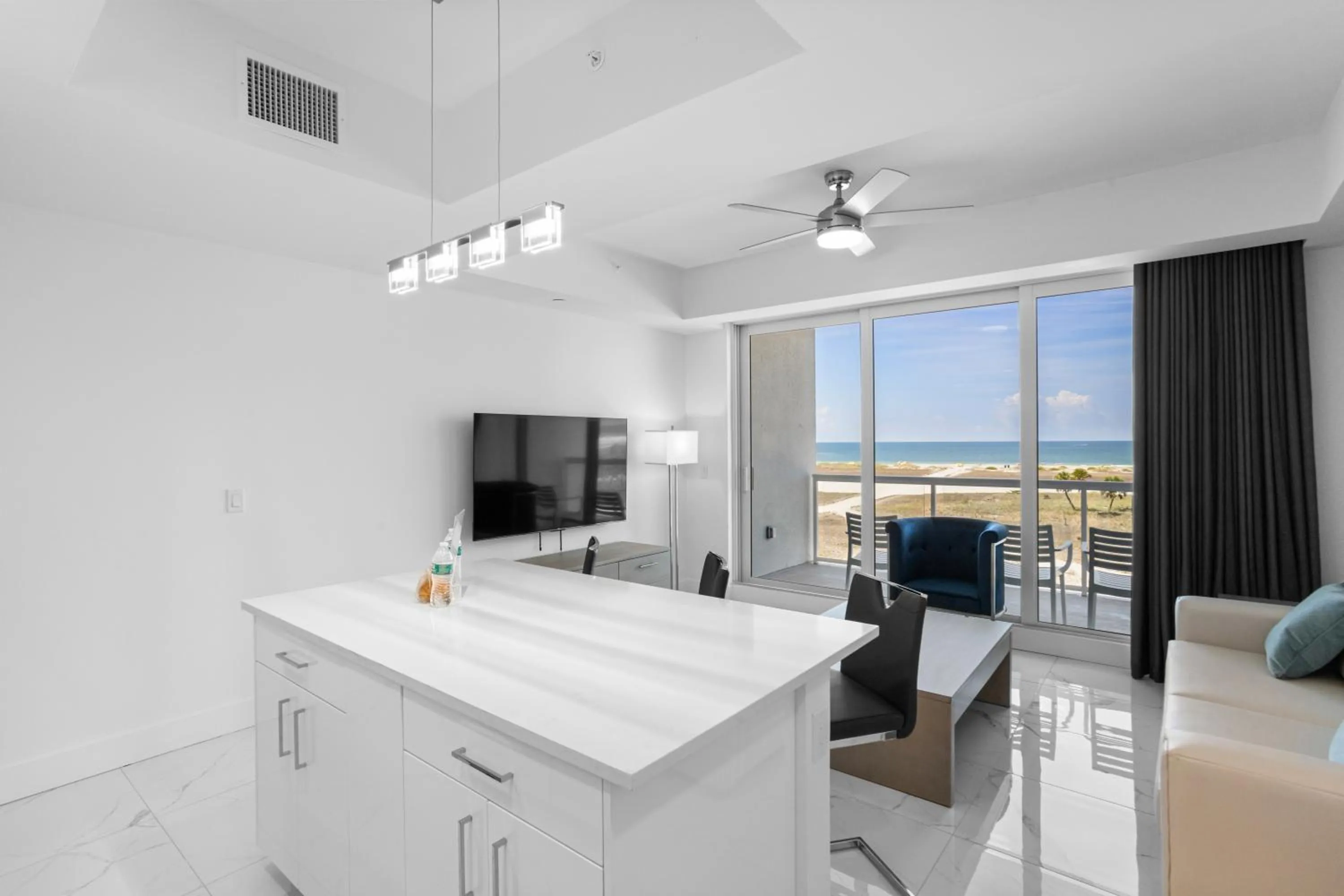 Living room in Ocean Club Treasure Island Hotel