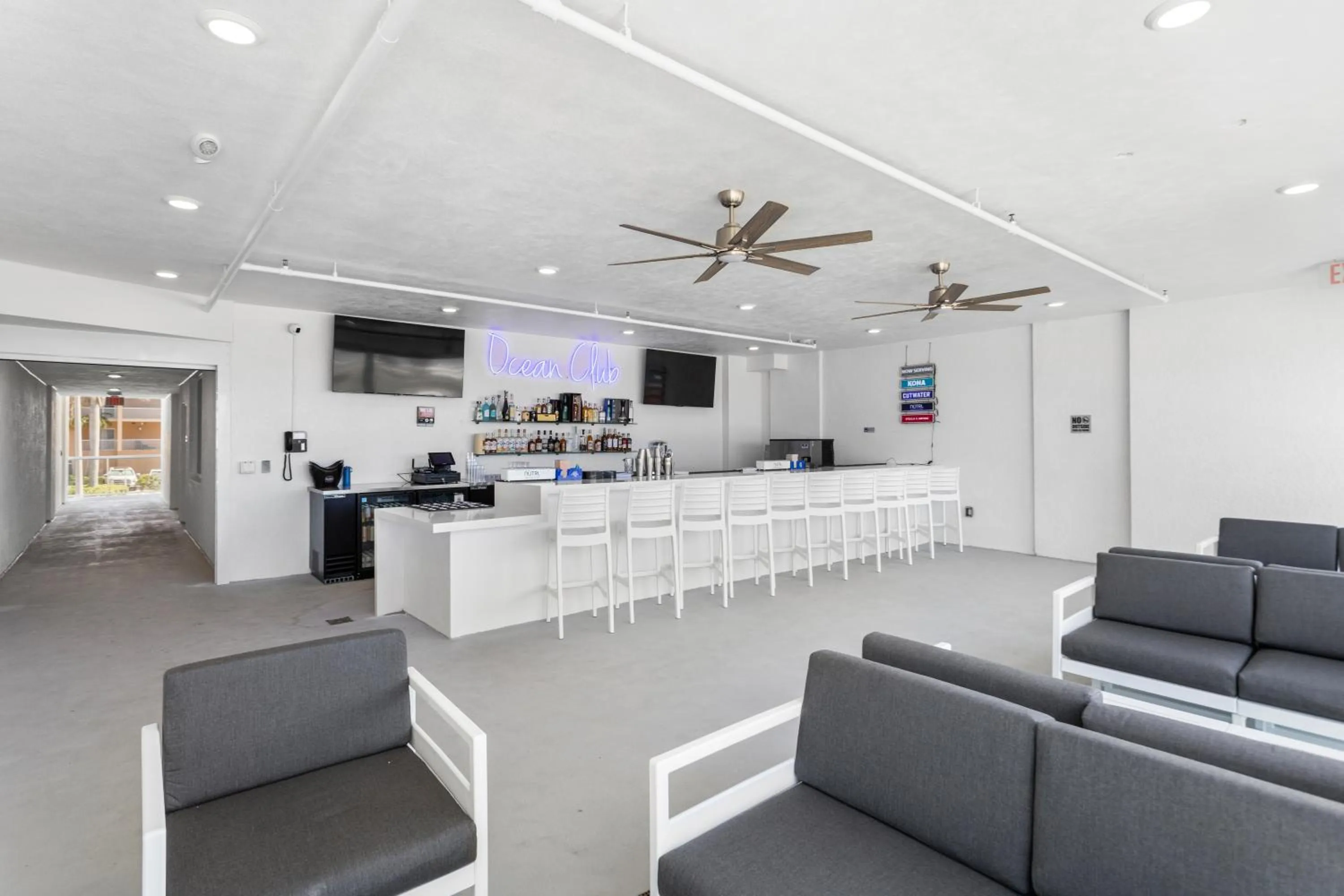 Lounge or bar in Ocean Club Treasure Island Hotel