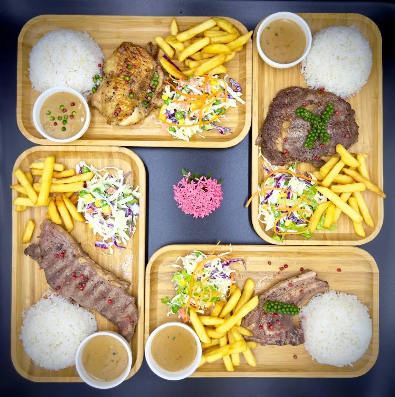 Restaurant/places to eat in Nimith Hotel & Restaurant