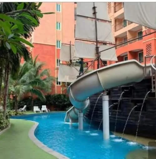 Seven seas resort Pool Access by Saifon