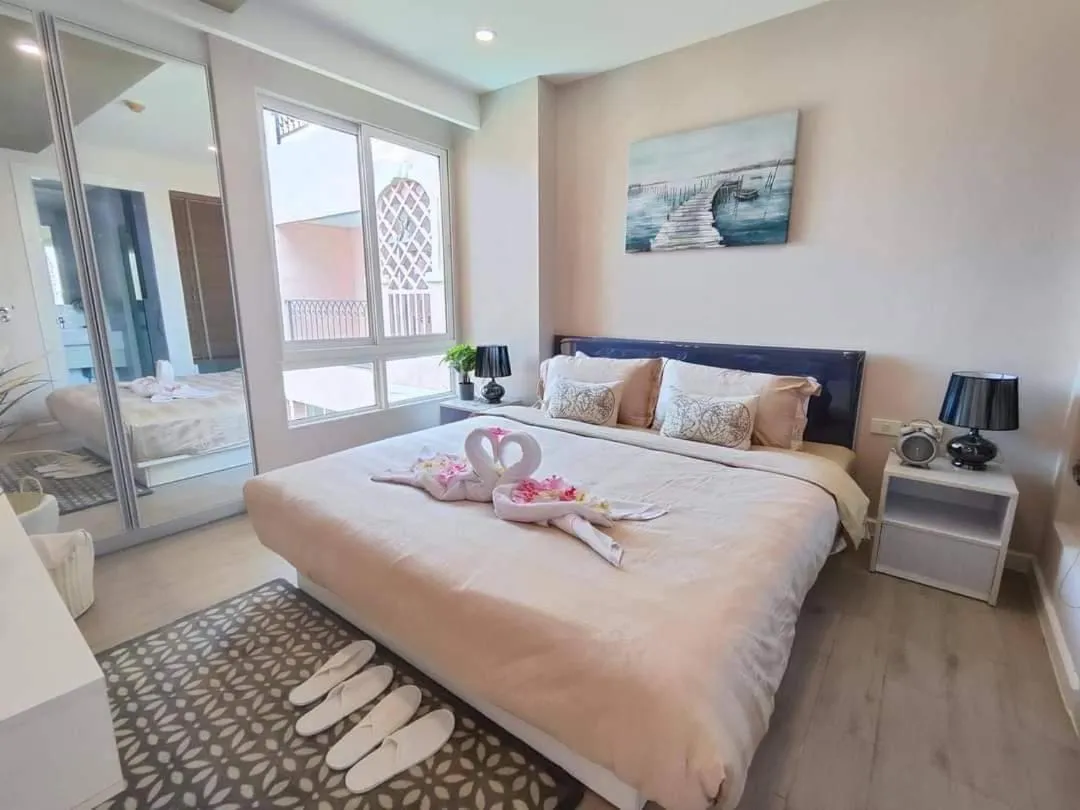 Seven seas resort Pool Access by Saifon