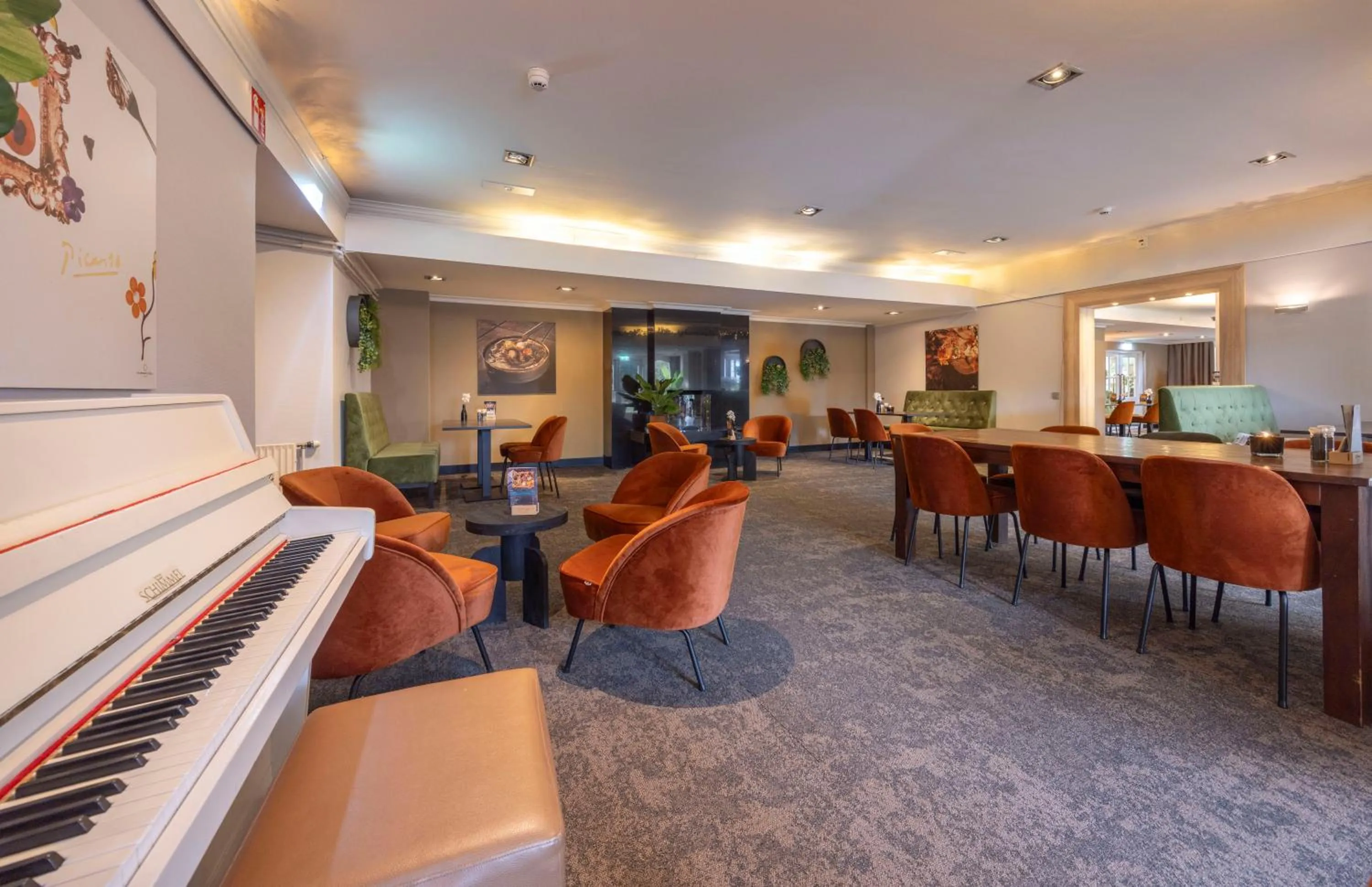 Property building in Fletcher Hotel-Restaurant Klein Zwitserland