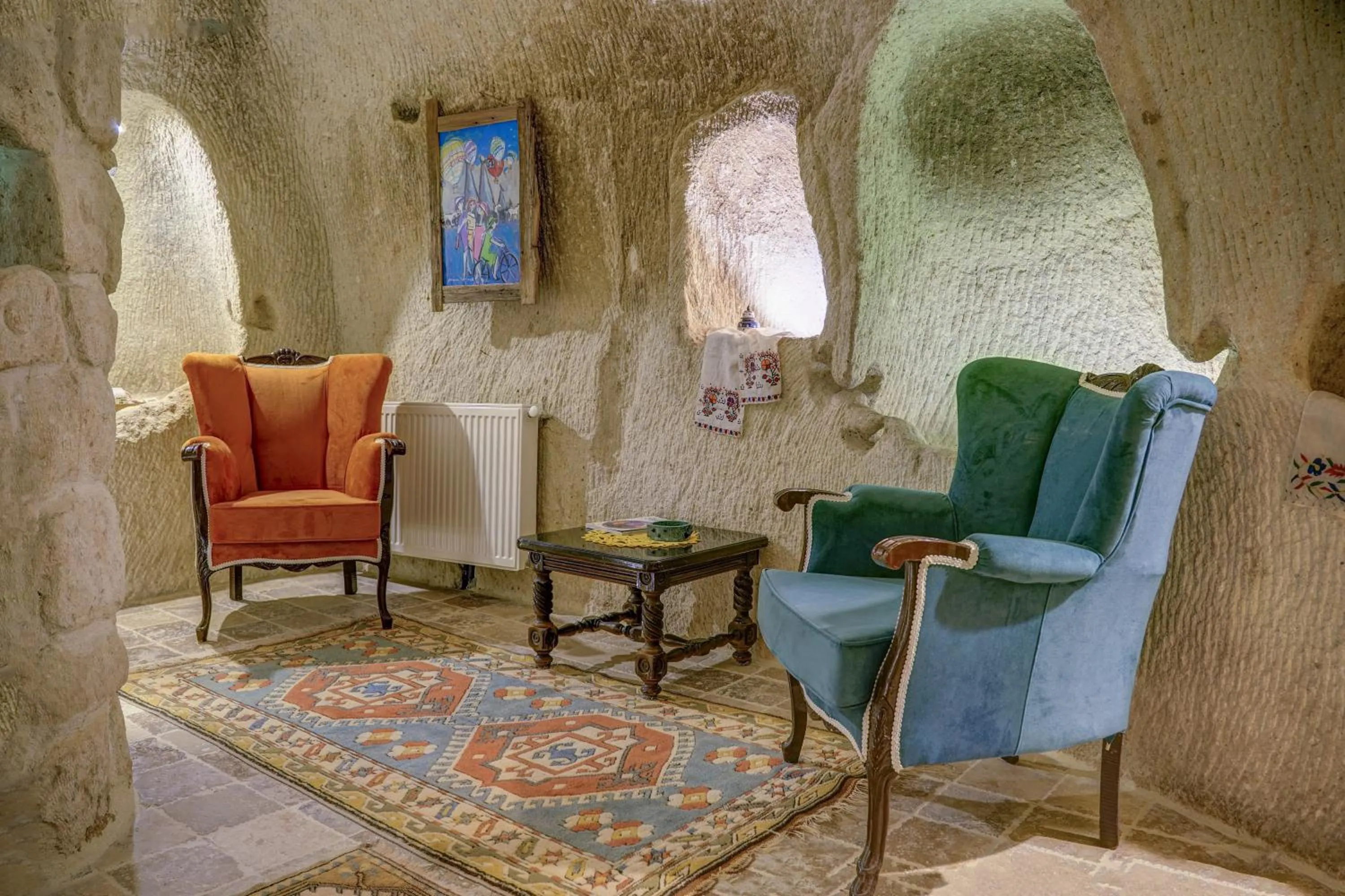 Queen Room in Gibos Cave Hotel