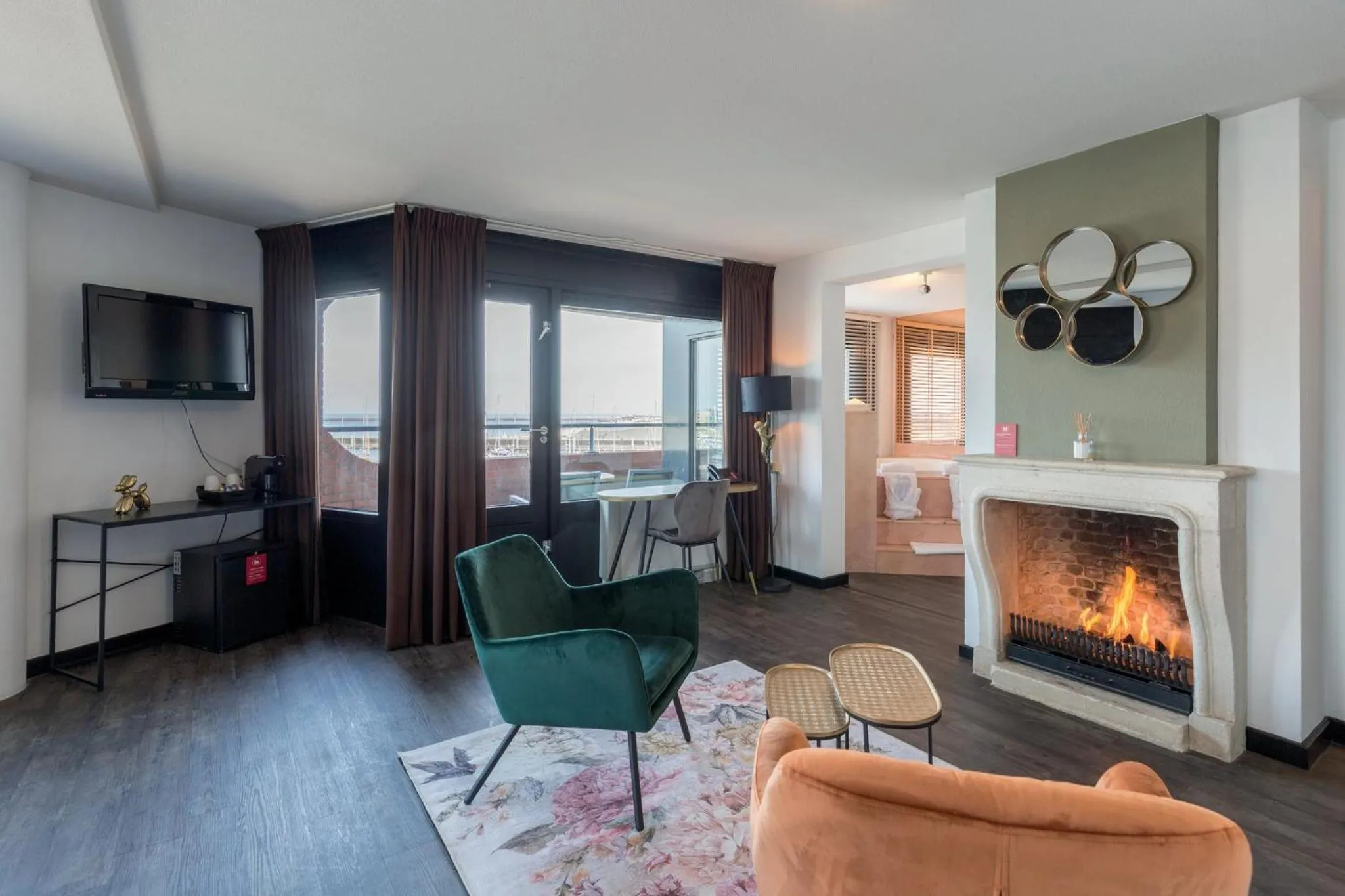 Photo of the whole room in Leonardo Hotel IJmuiden Seaport Beach