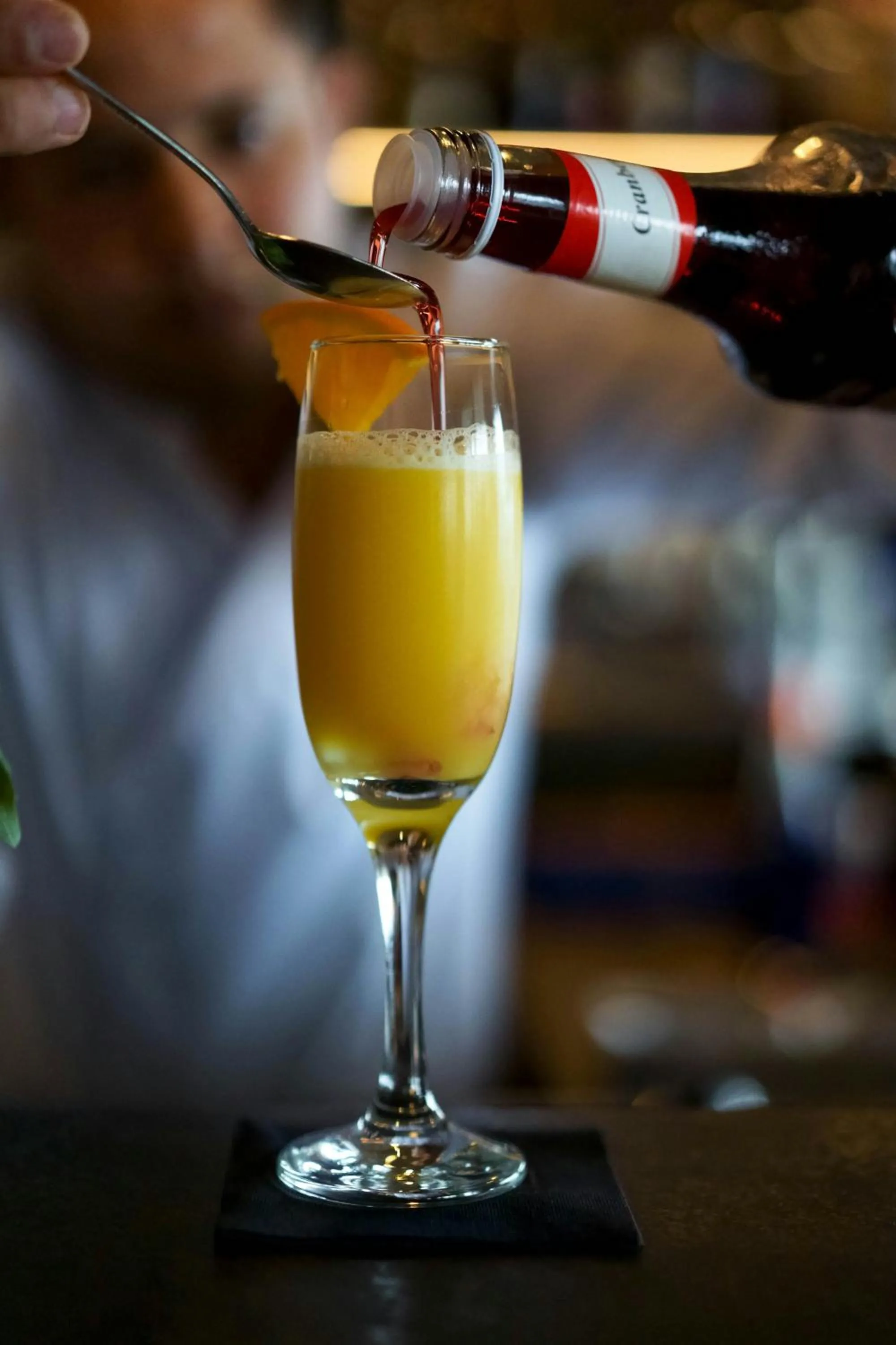 Lounge or bar in Leonardo Hotel IJmuiden Seaport Beach