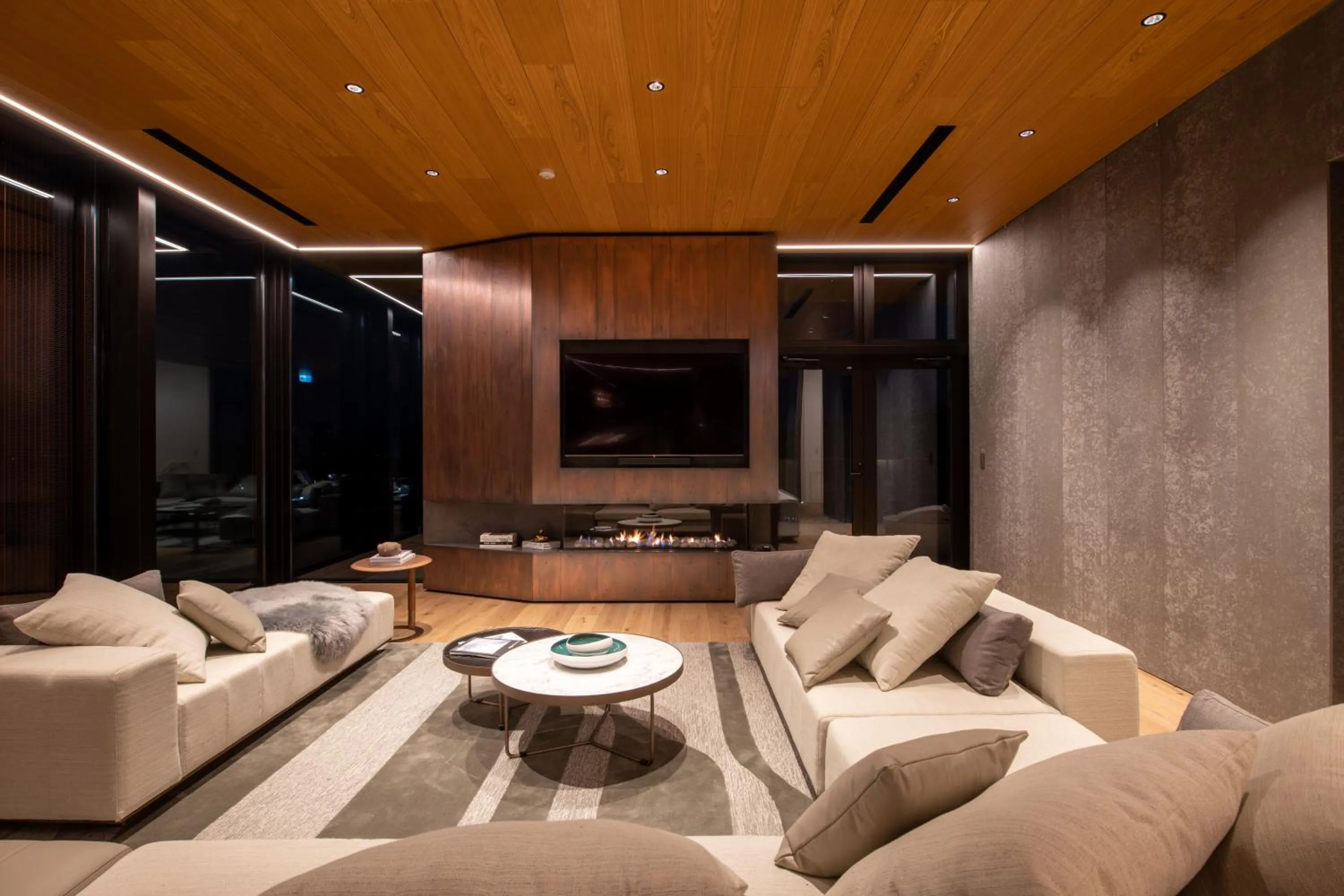 TV and multimedia in Intuition