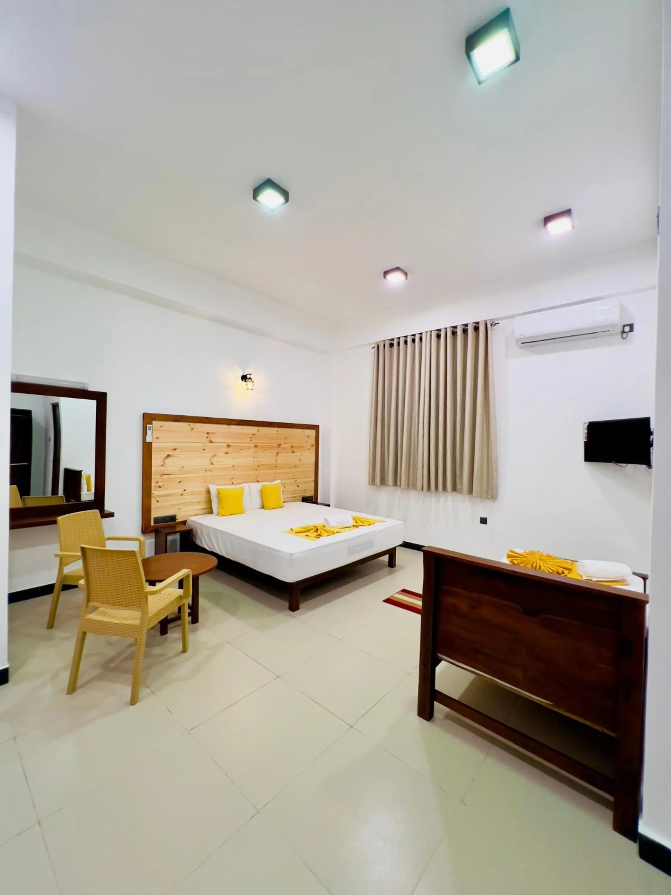 TV and multimedia, Bed in Ranketha Resort & Restaurant