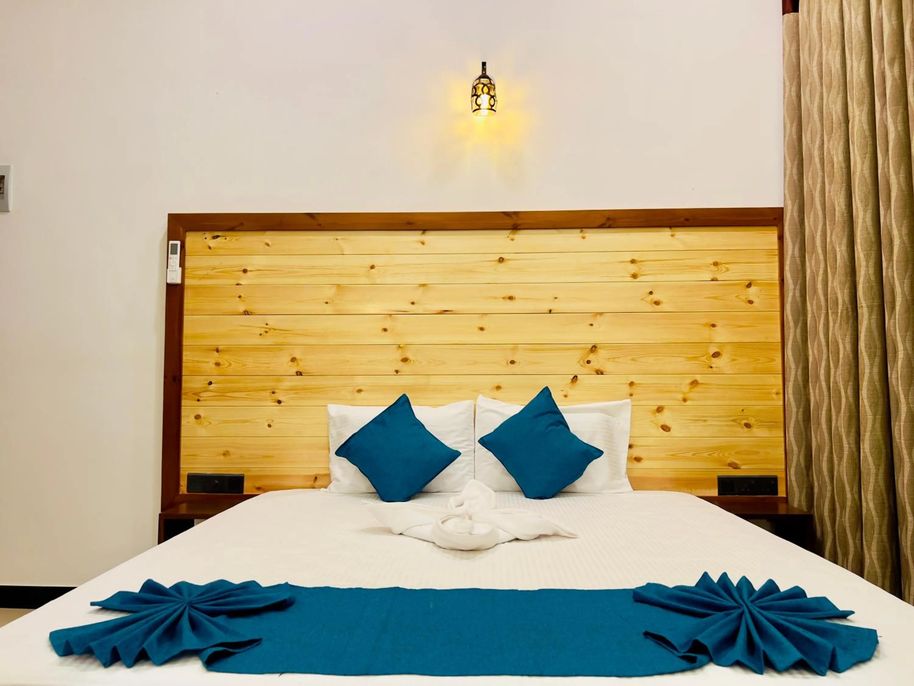 Bedroom, Bed in Ranketha Resort & Restaurant