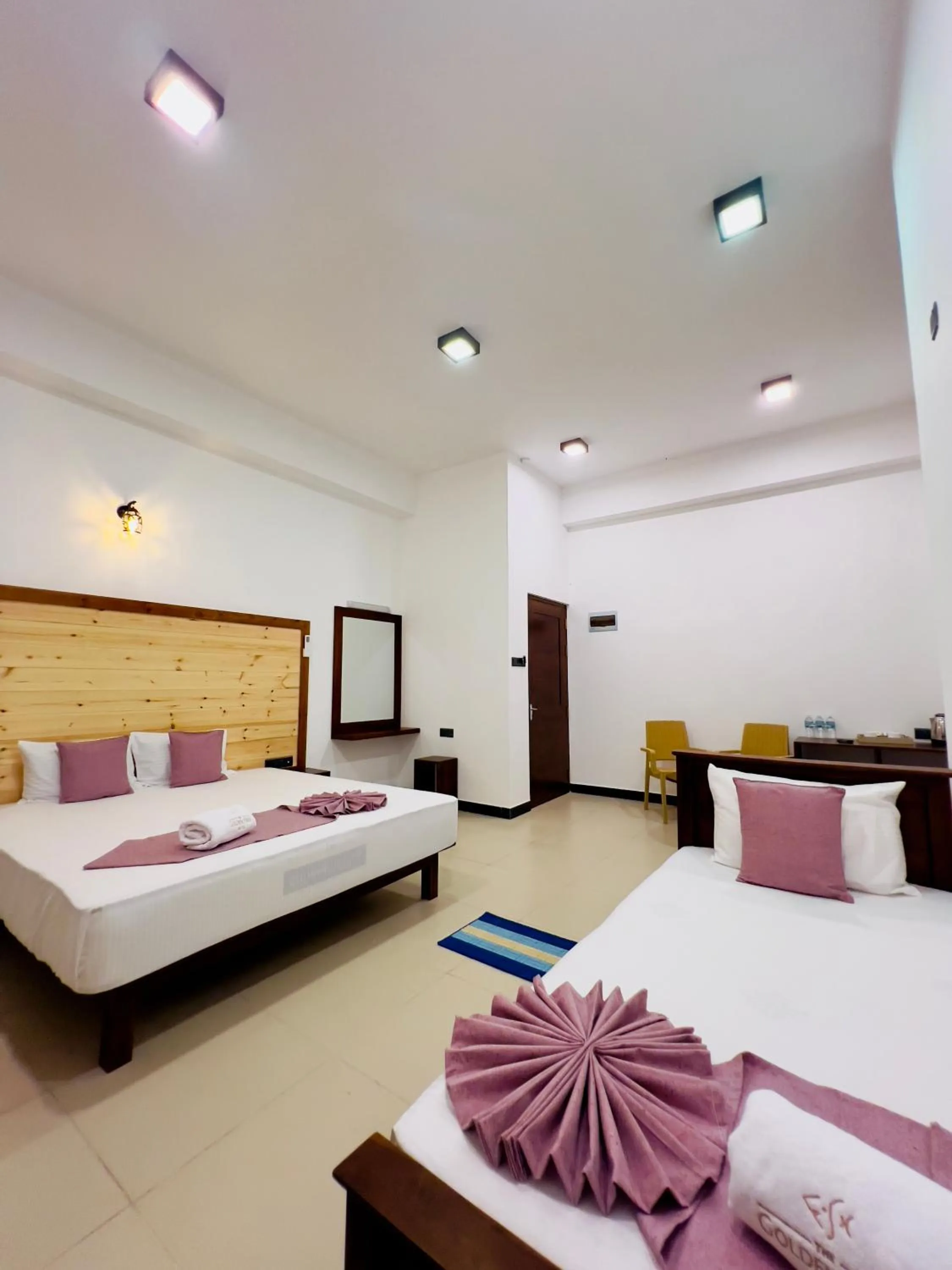 Photo of the whole room, Bed in Ranketha Resort & Restaurant