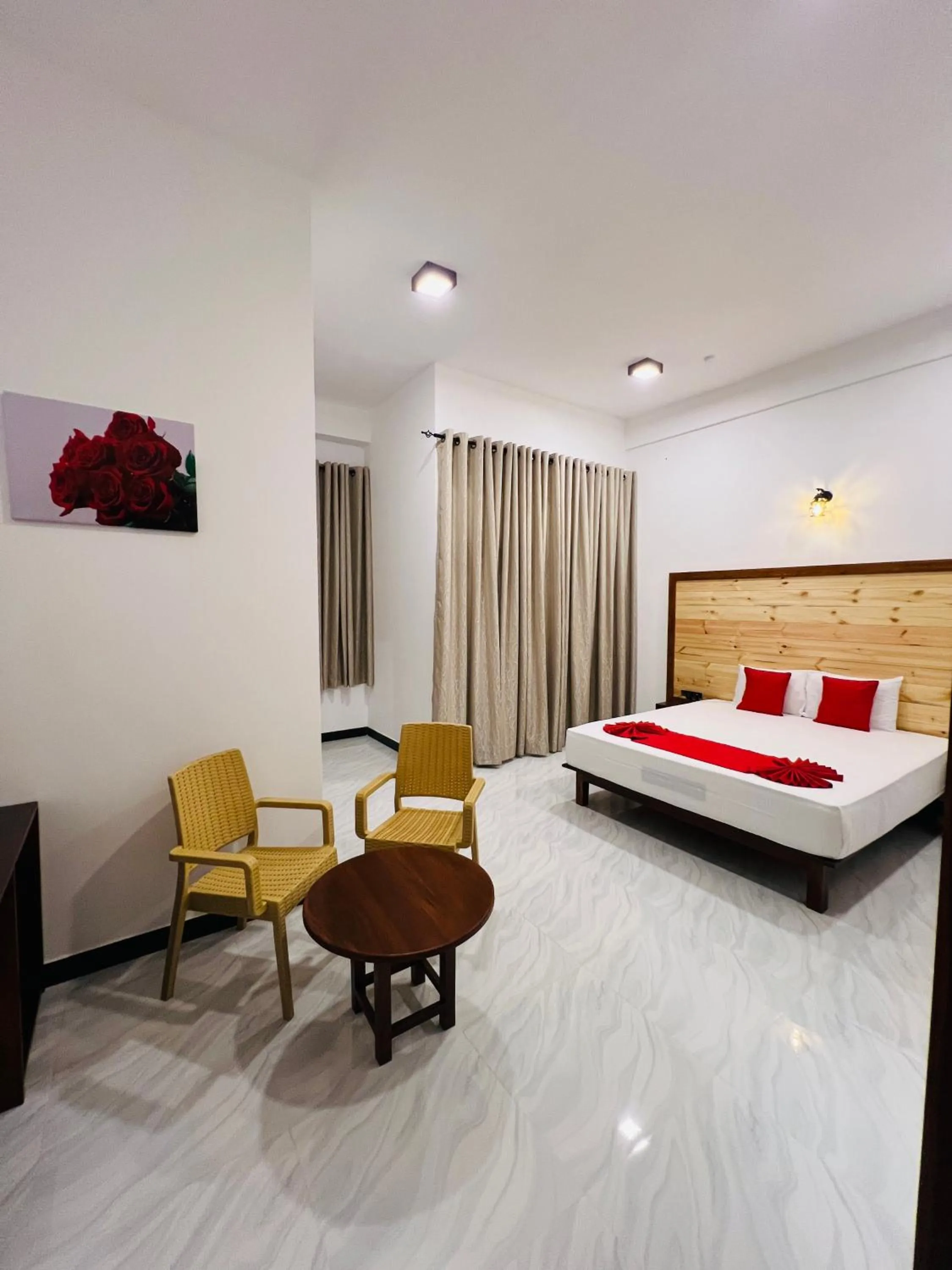 Photo of the whole room, Bed in Ranketha Resort & Restaurant