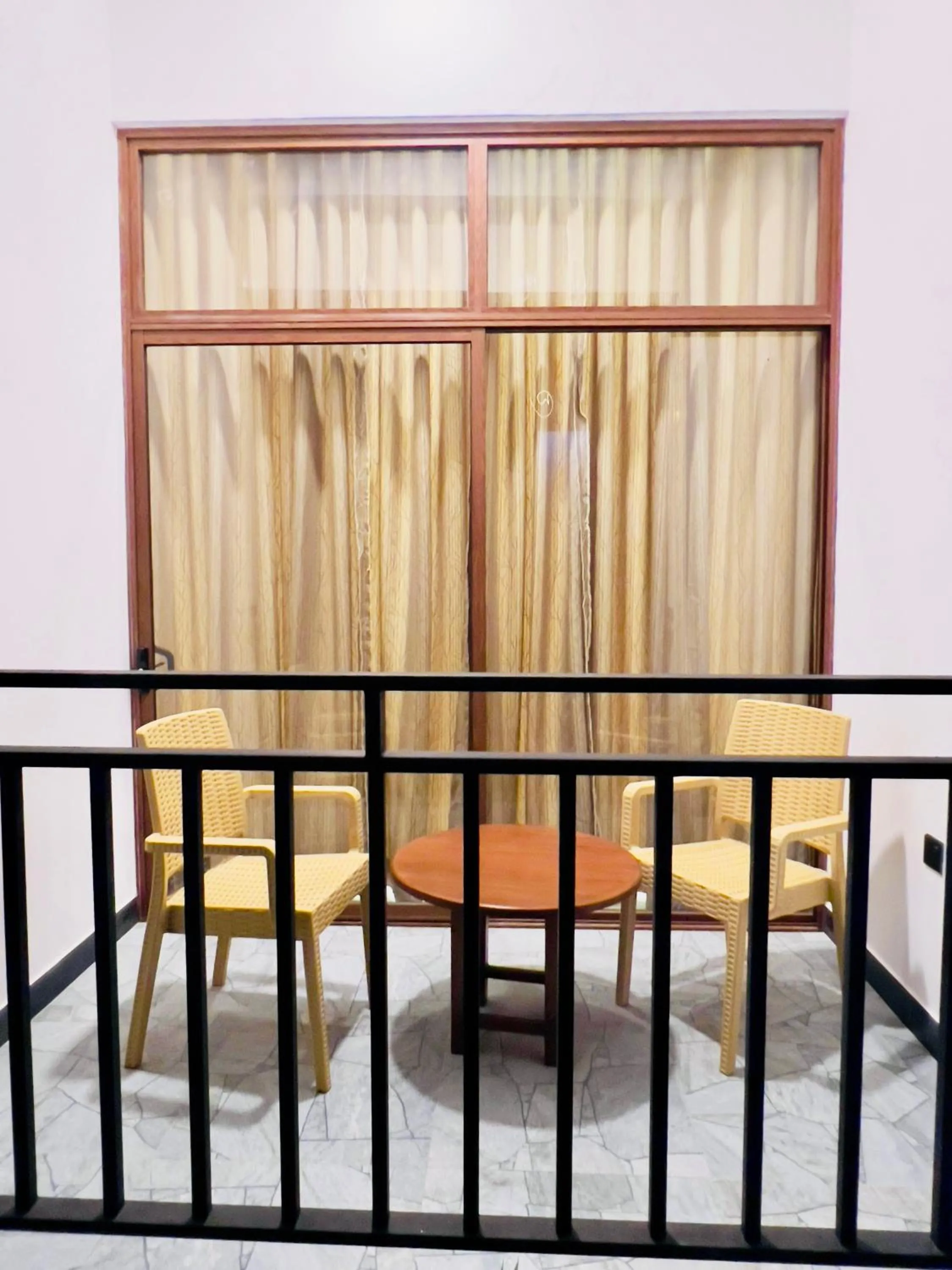 Balcony/Terrace in Ranketha Resort & Restaurant