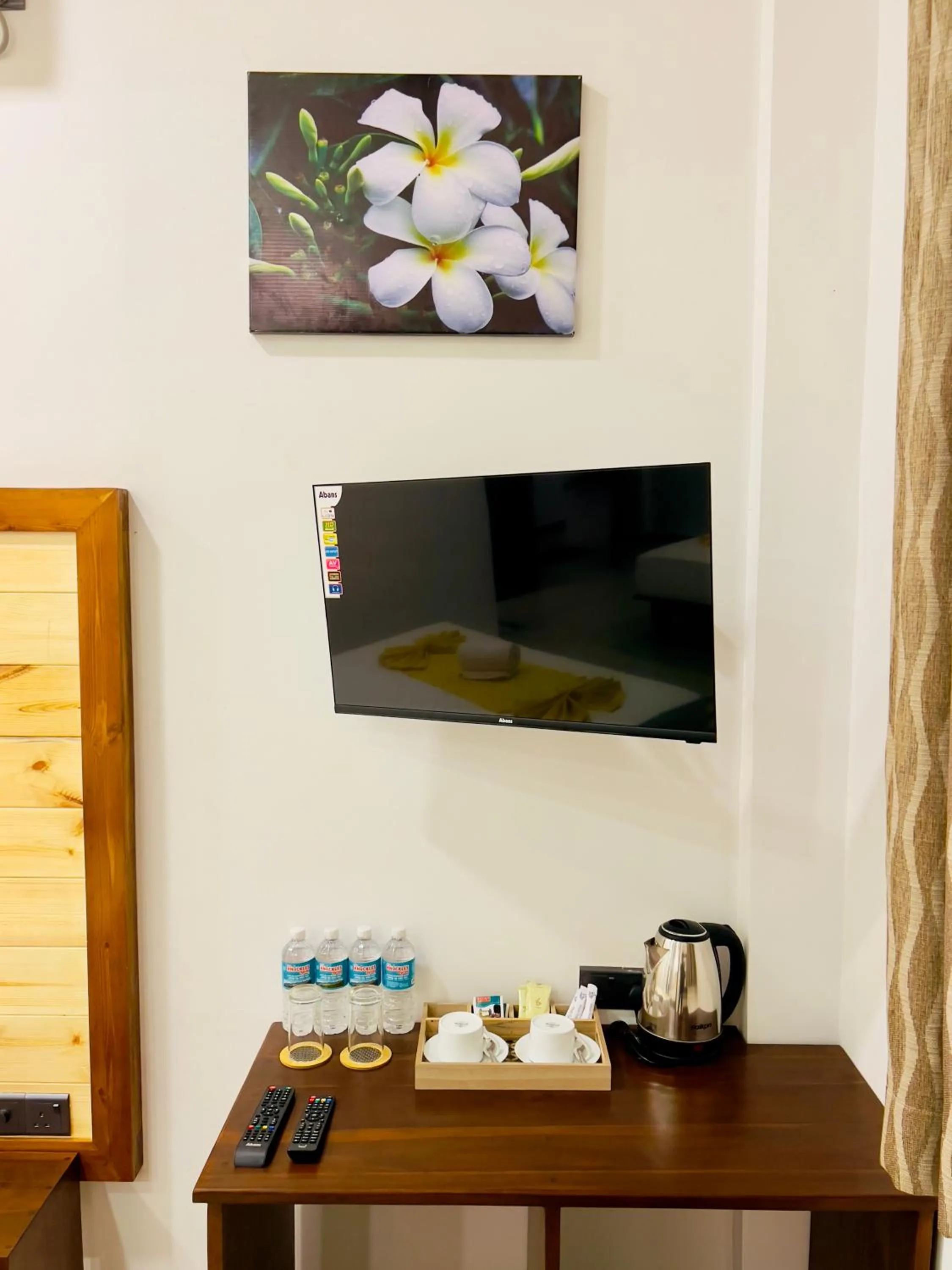 TV and multimedia in Ranketha Resort & Restaurant