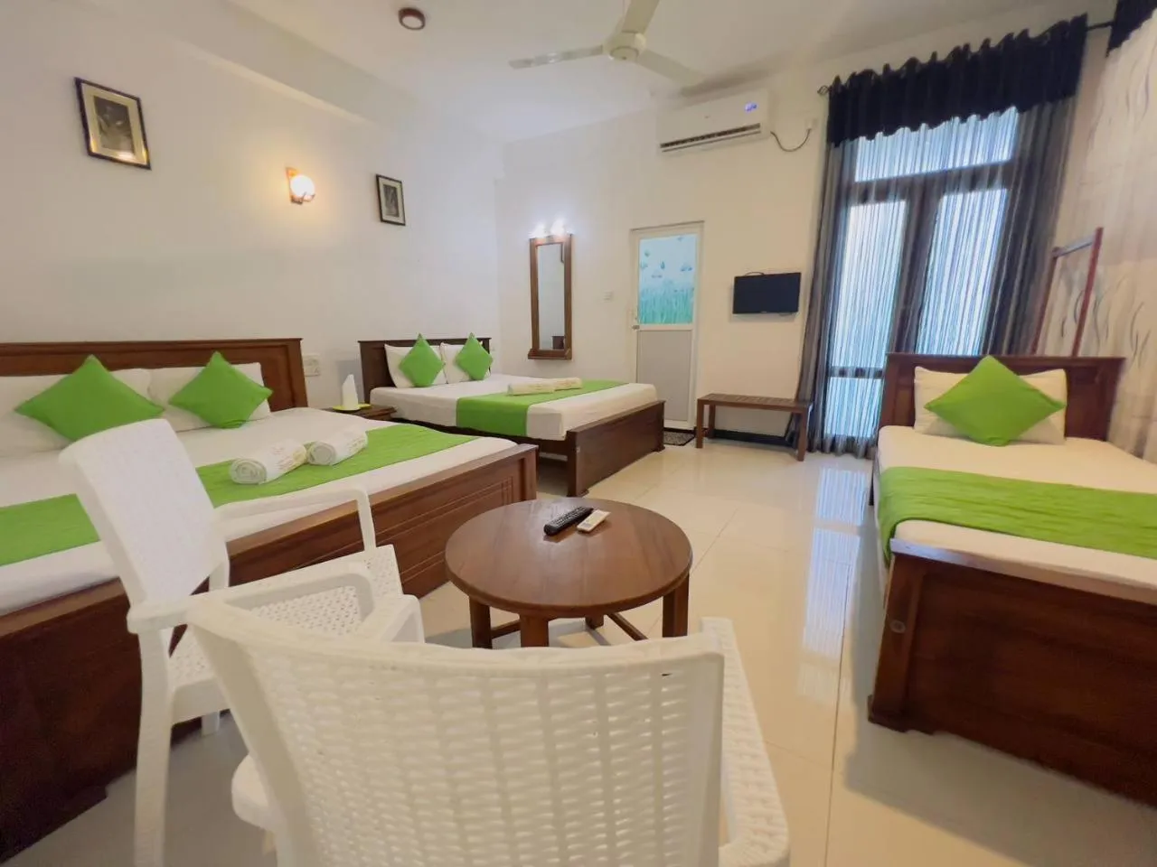 Photo of the whole room, Bed in Ranketha Resort & Restaurant
