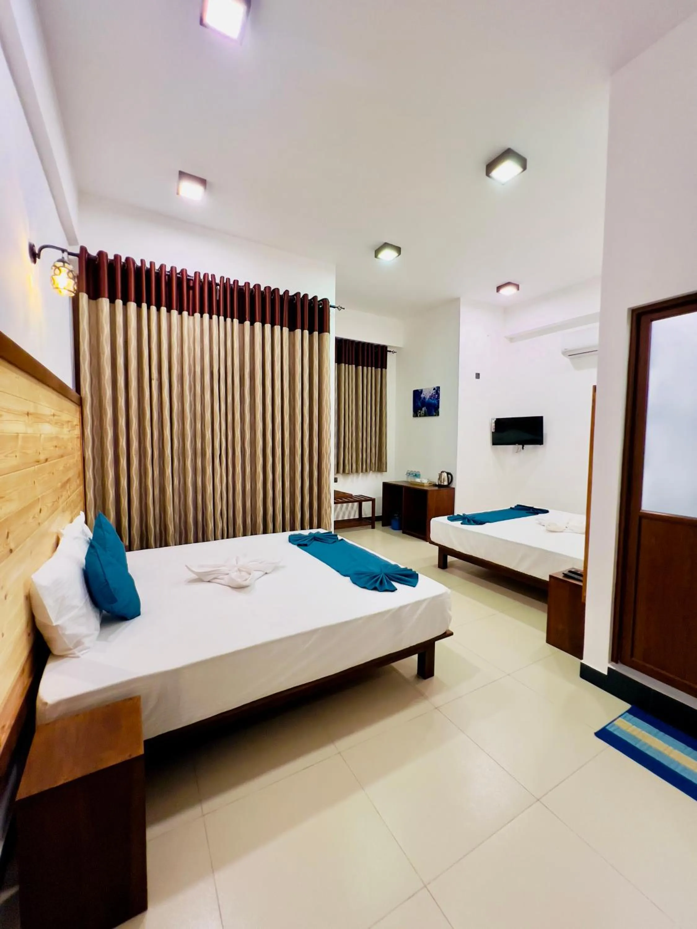 Photo of the whole room, Bed in Ranketha Resort & Restaurant