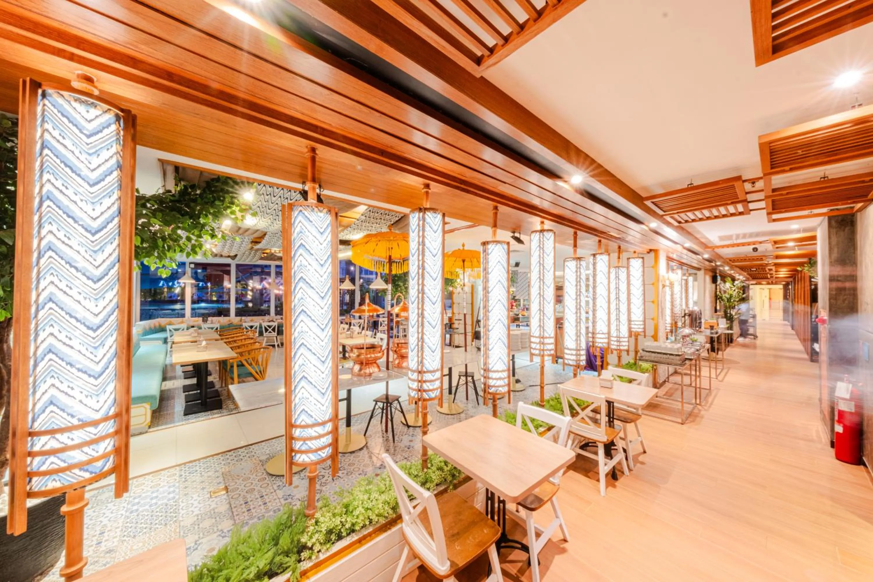 Restaurant/places to eat in Astara Hotel Balikpapan