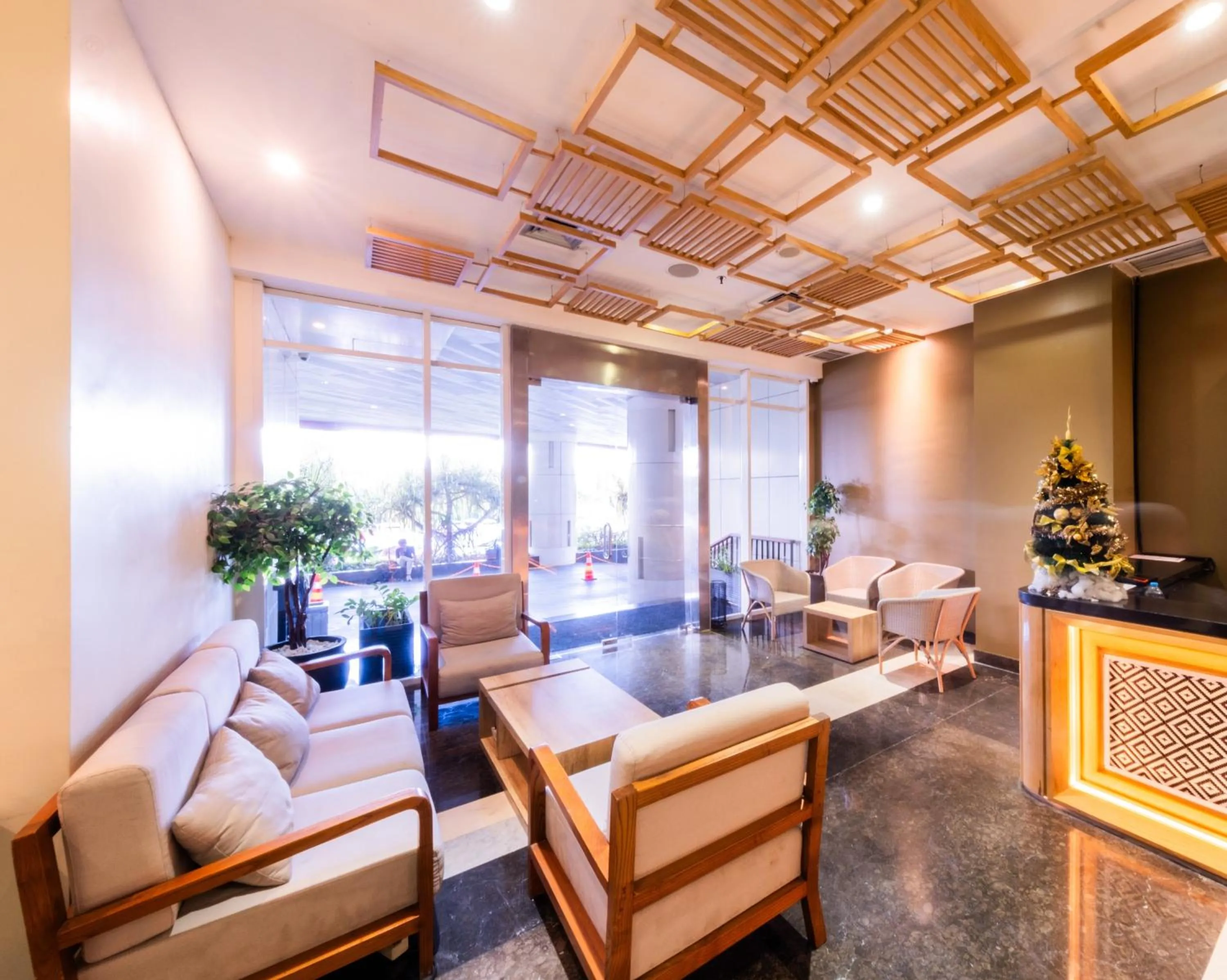 Lobby or reception in Astara Hotel Balikpapan