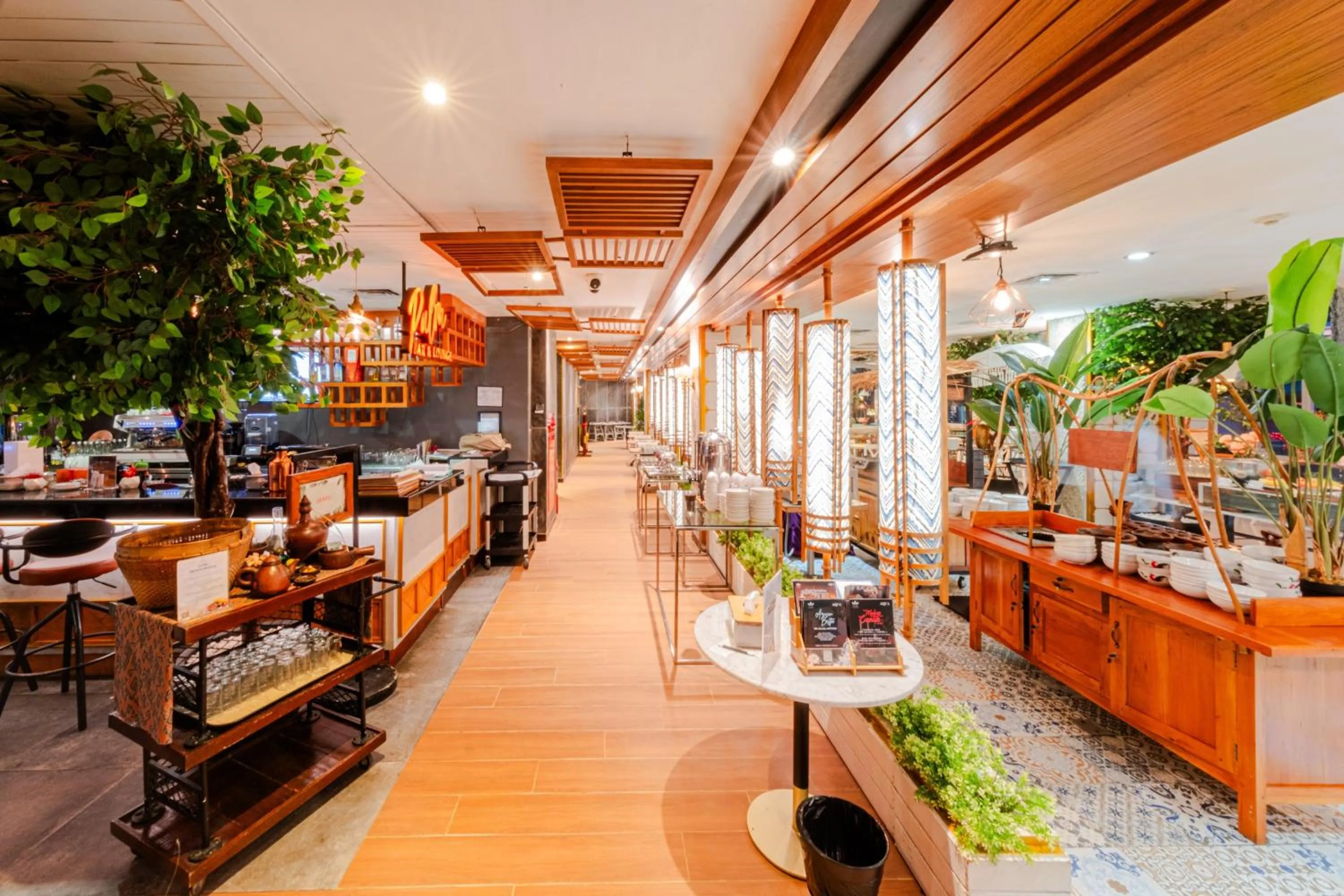 Restaurant/places to eat in Astara Hotel Balikpapan