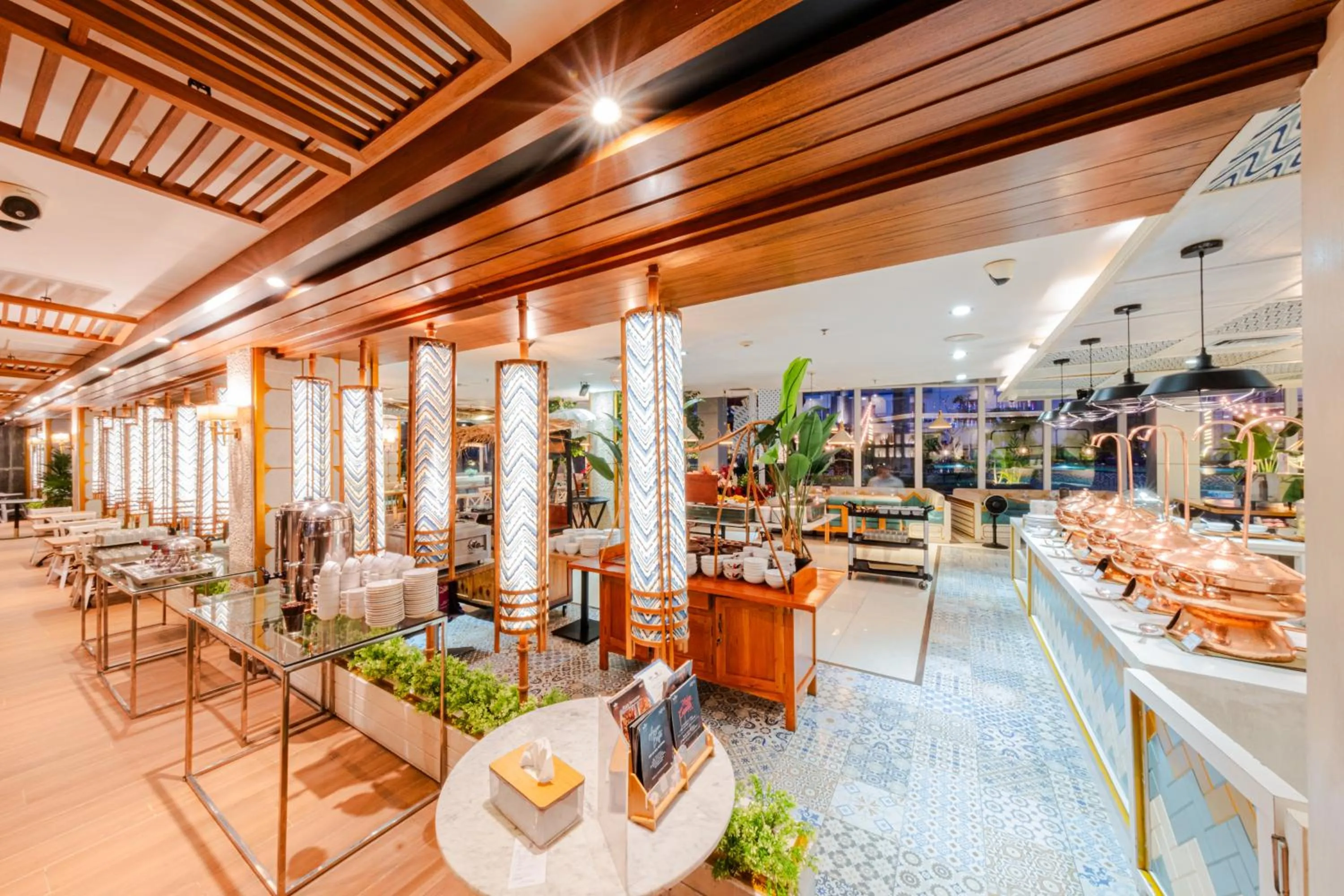 Restaurant/places to eat in Astara Hotel Balikpapan