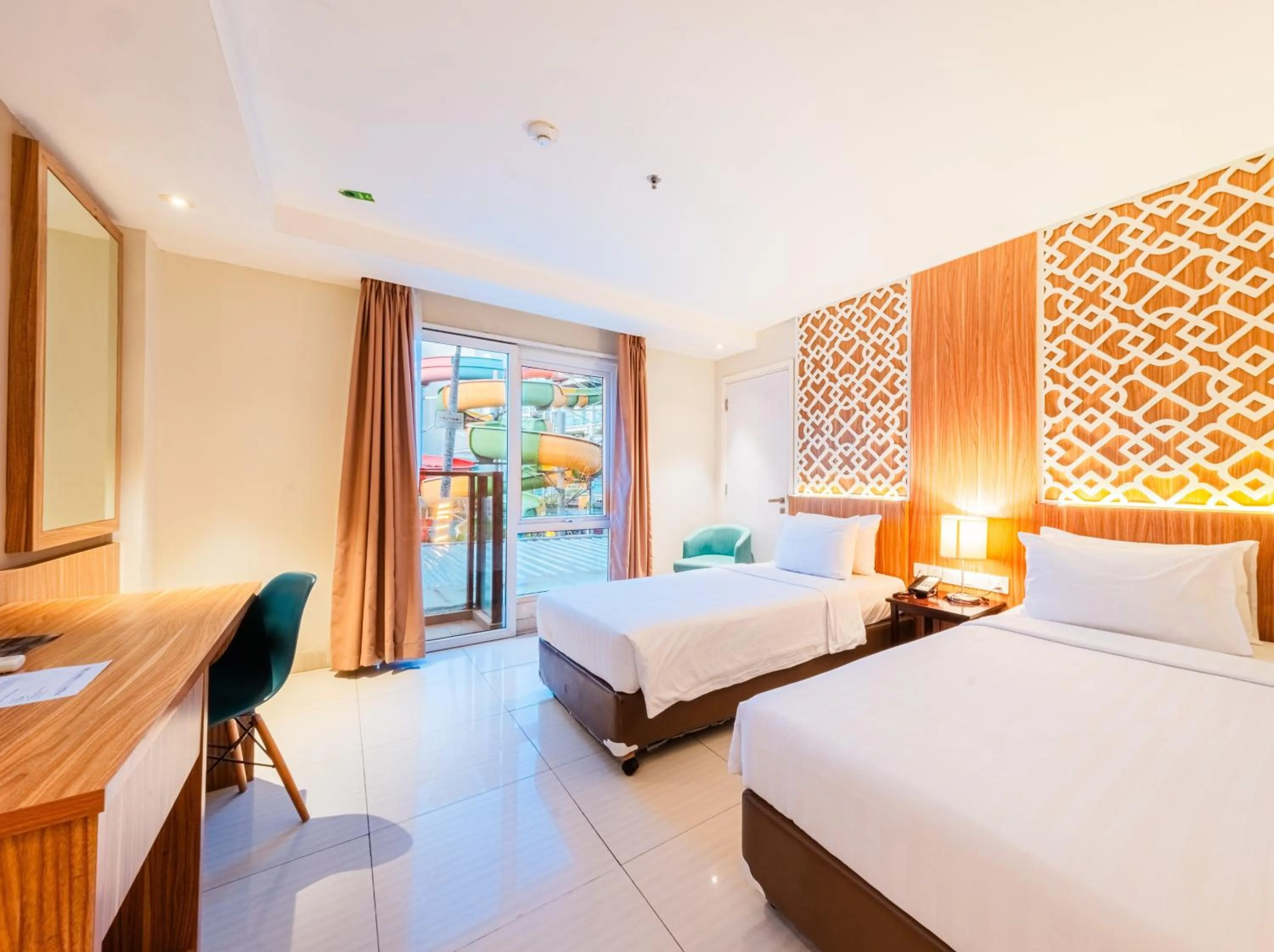 Bedroom, Bed in Astara Hotel Balikpapan
