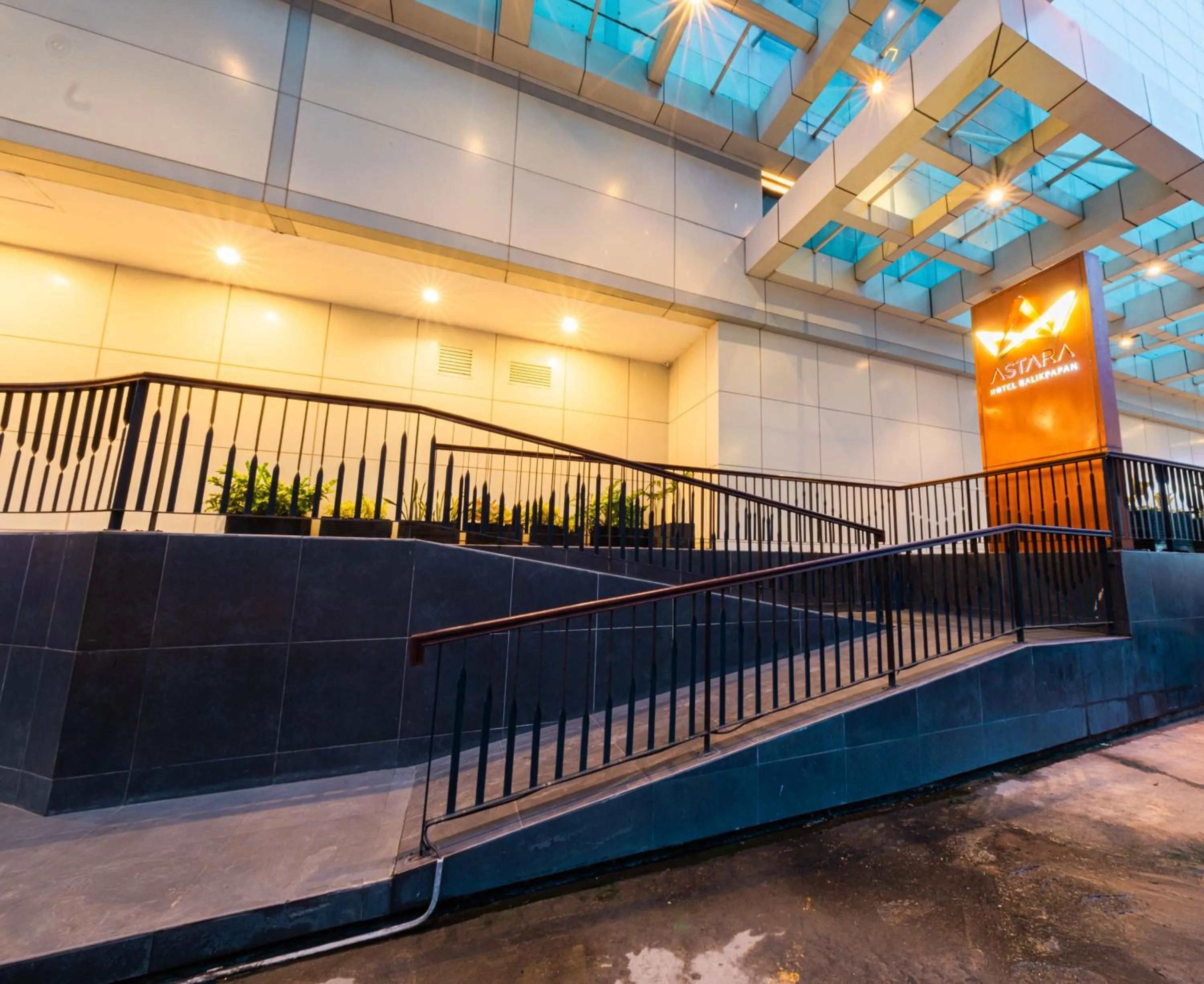 Property building in Astara Hotel Balikpapan