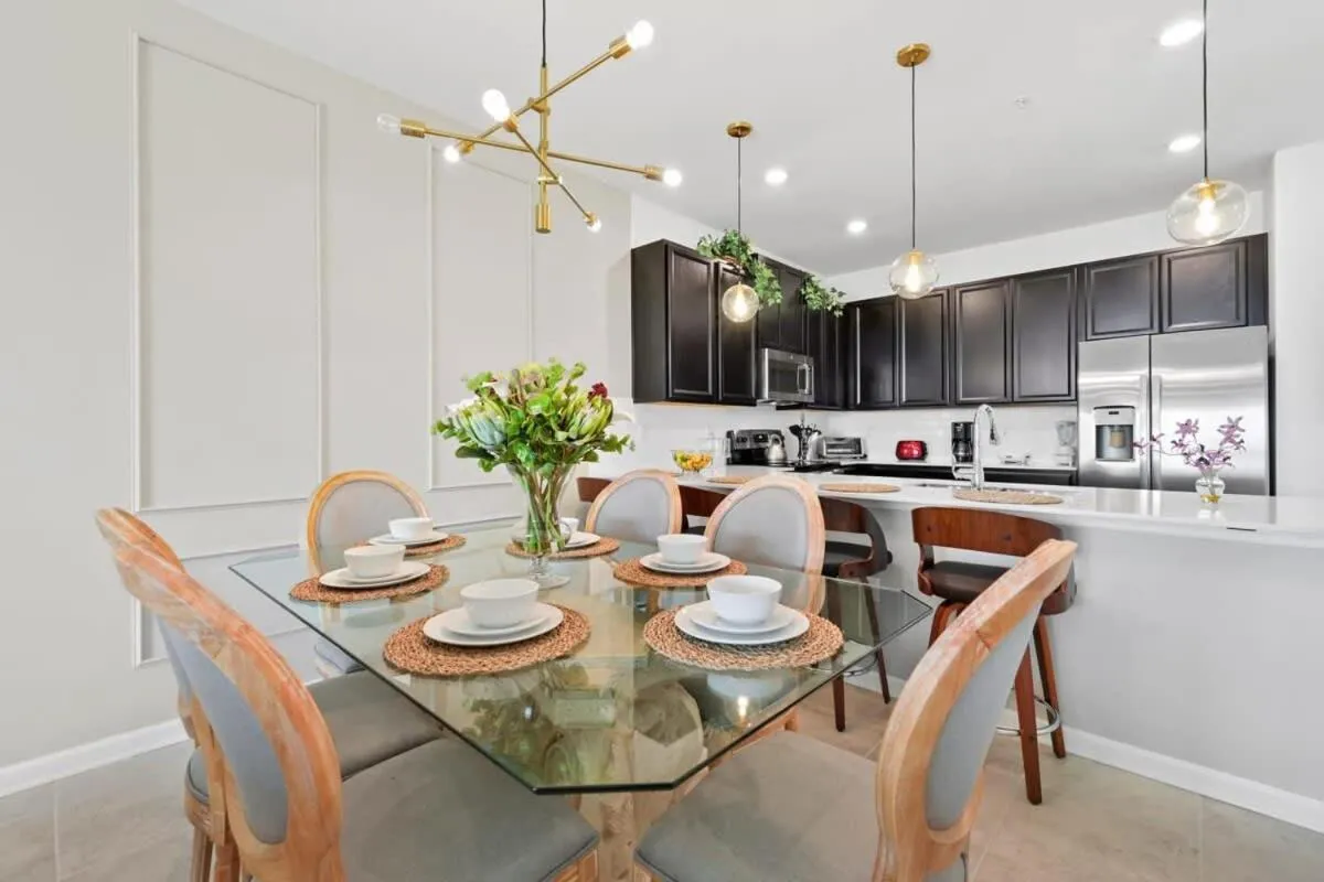 Magical Getaway - Super Cute 3BR Apartment