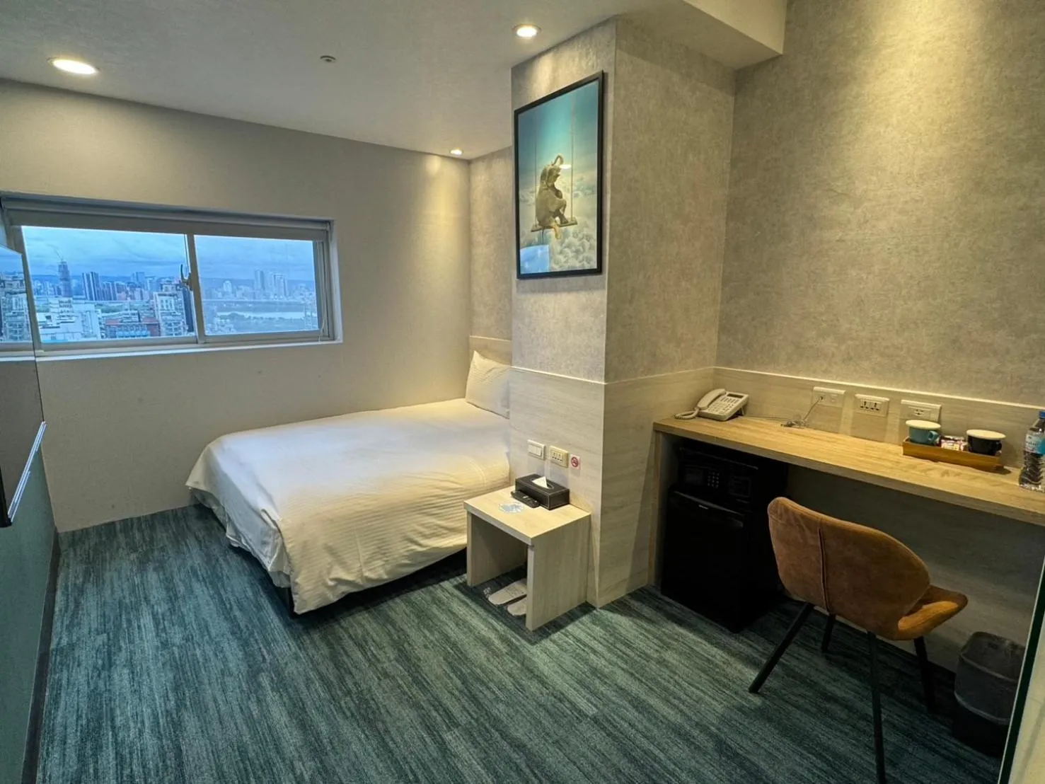 Bed in 西門雲町旅店 Sky Gate Hotel