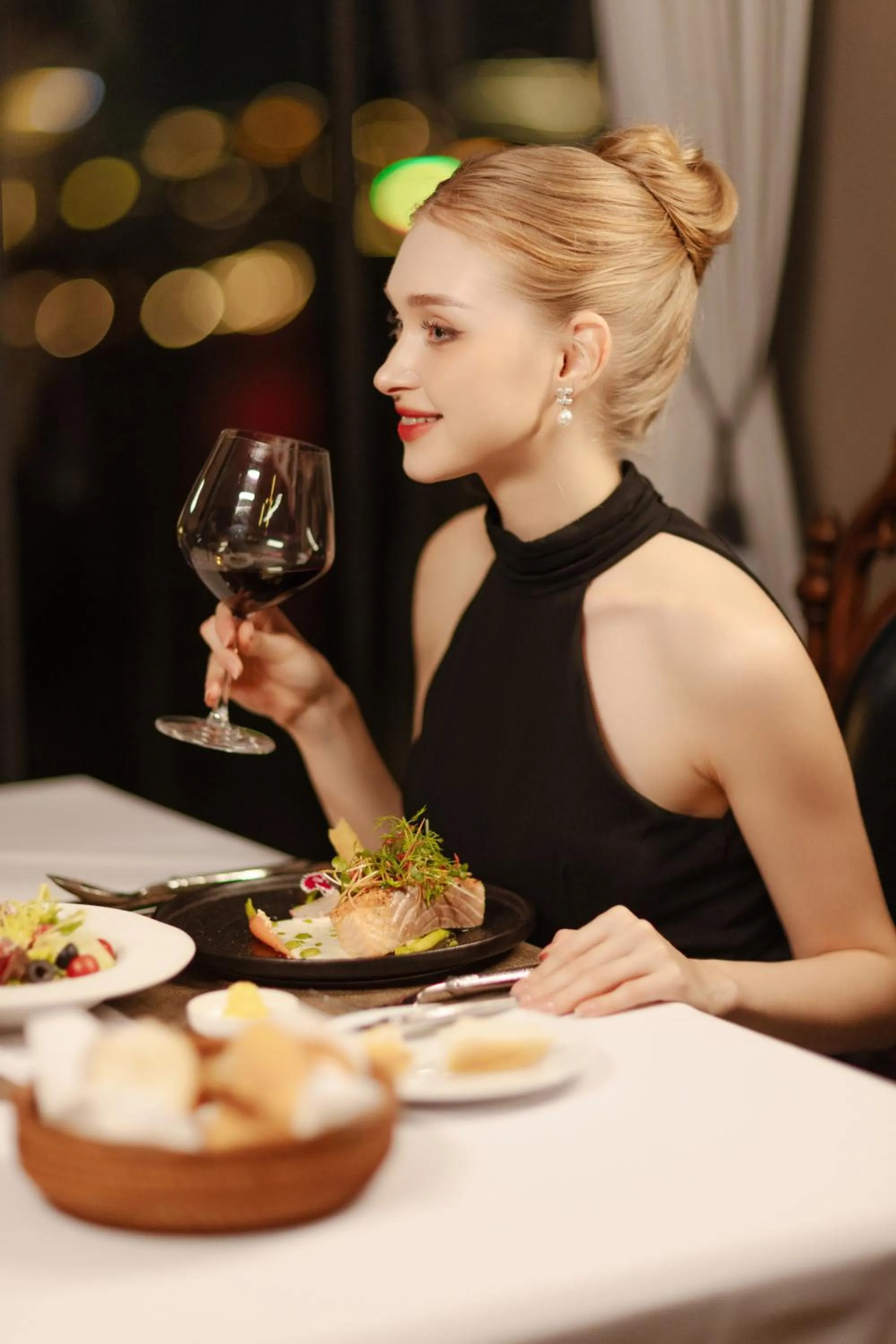 People in Le Chanvre Hanoi Hotel & Spa