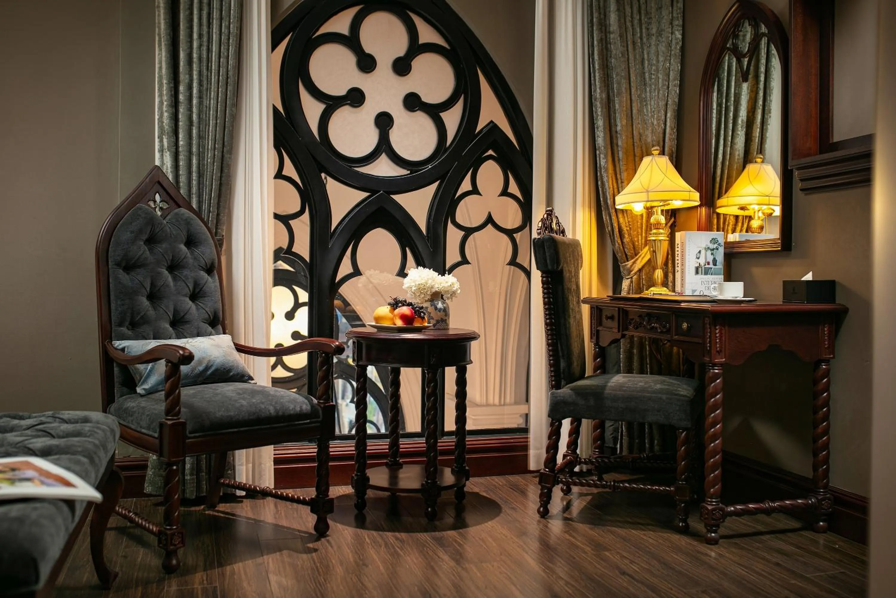 Seating area in Le Chanvre Hanoi Hotel & Spa