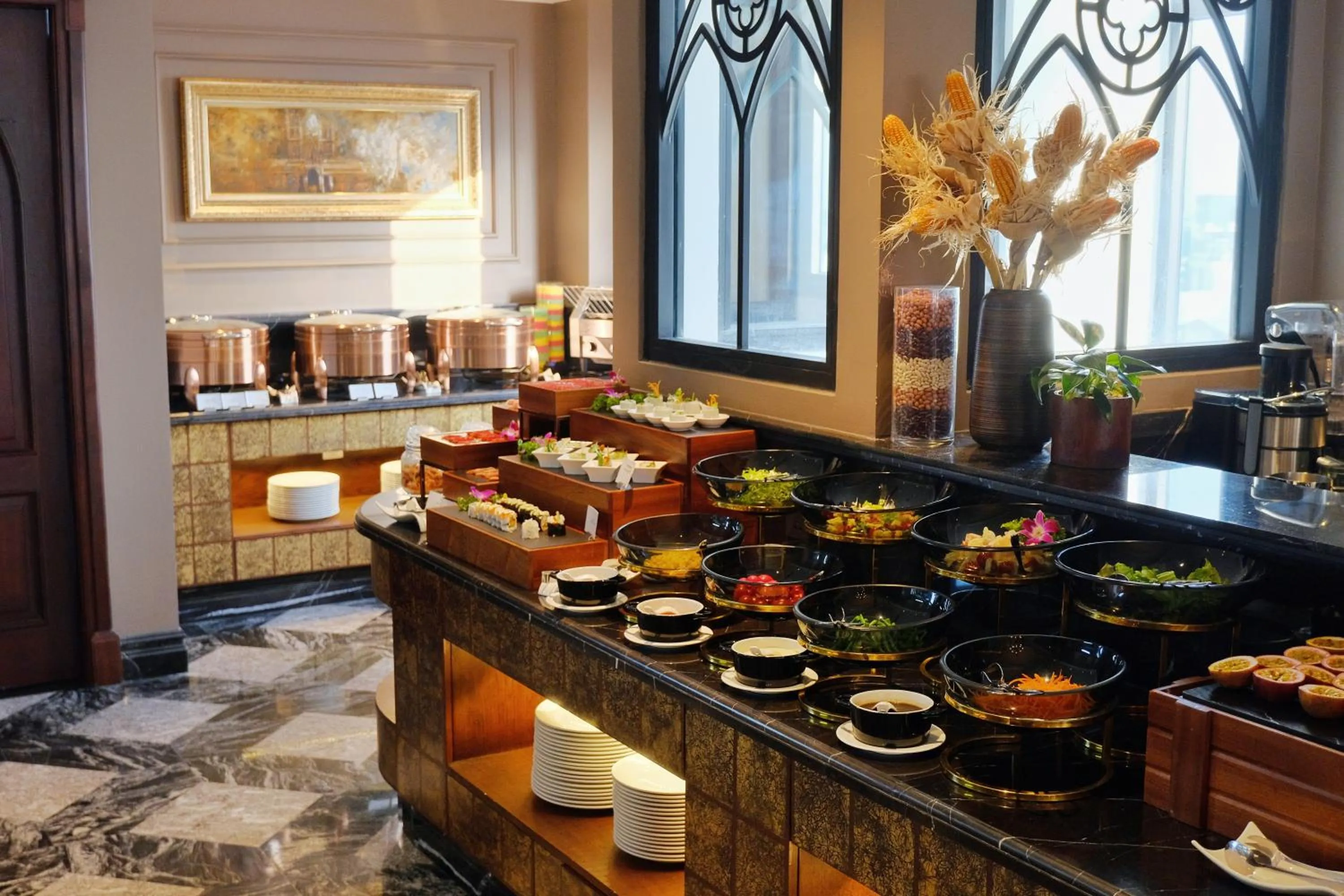 Restaurant/places to eat in Le Chanvre Hanoi Hotel & Spa