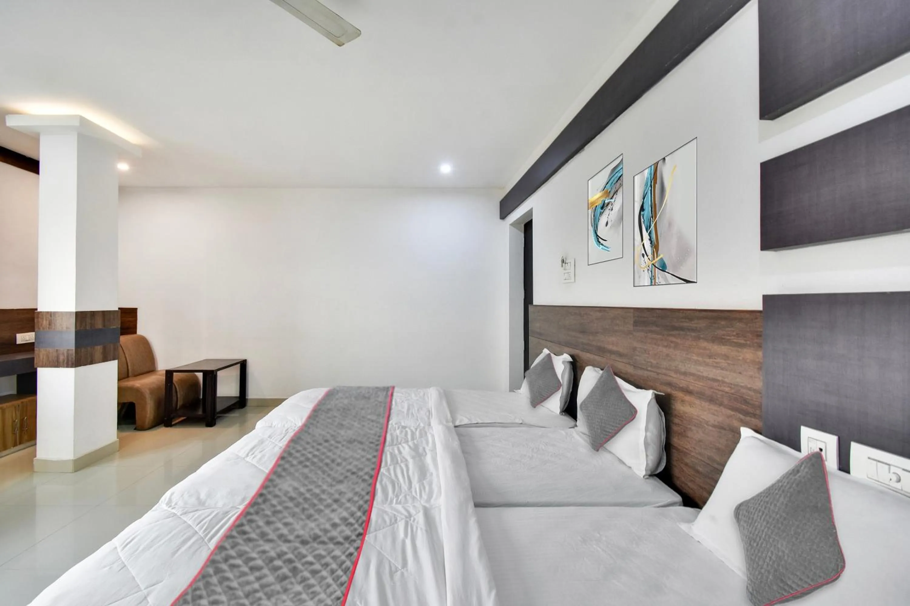 Bedroom, Bed in Collection O Elite Residency