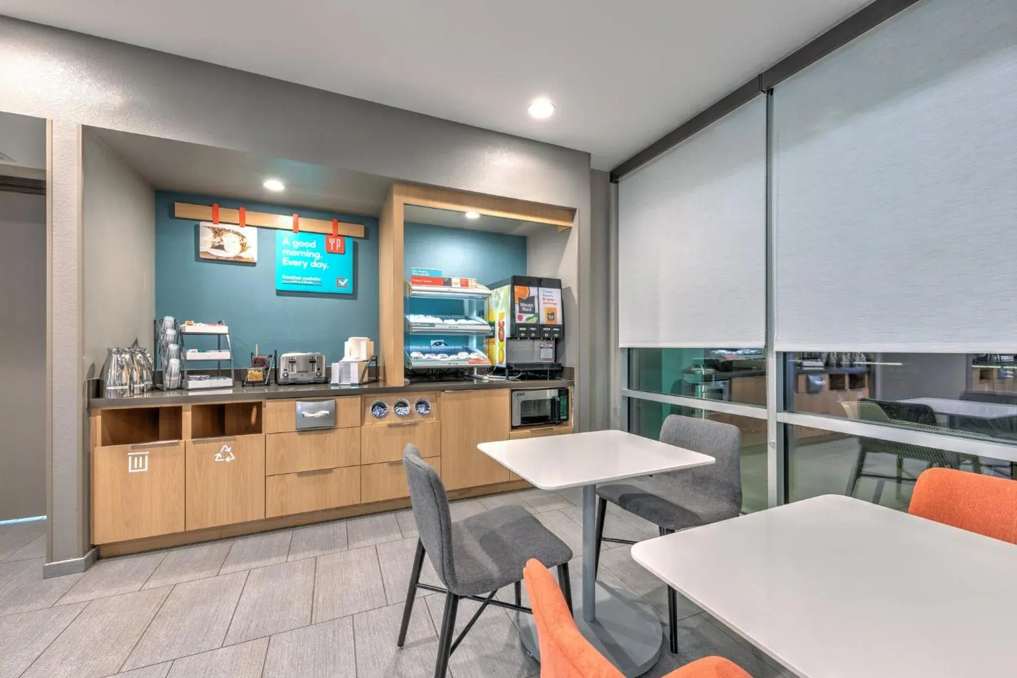 Breakfast in avid hotel Austin NW - Lakeline by IHG Breakfast in avid hotel Austin NW - Lakeline by IHG