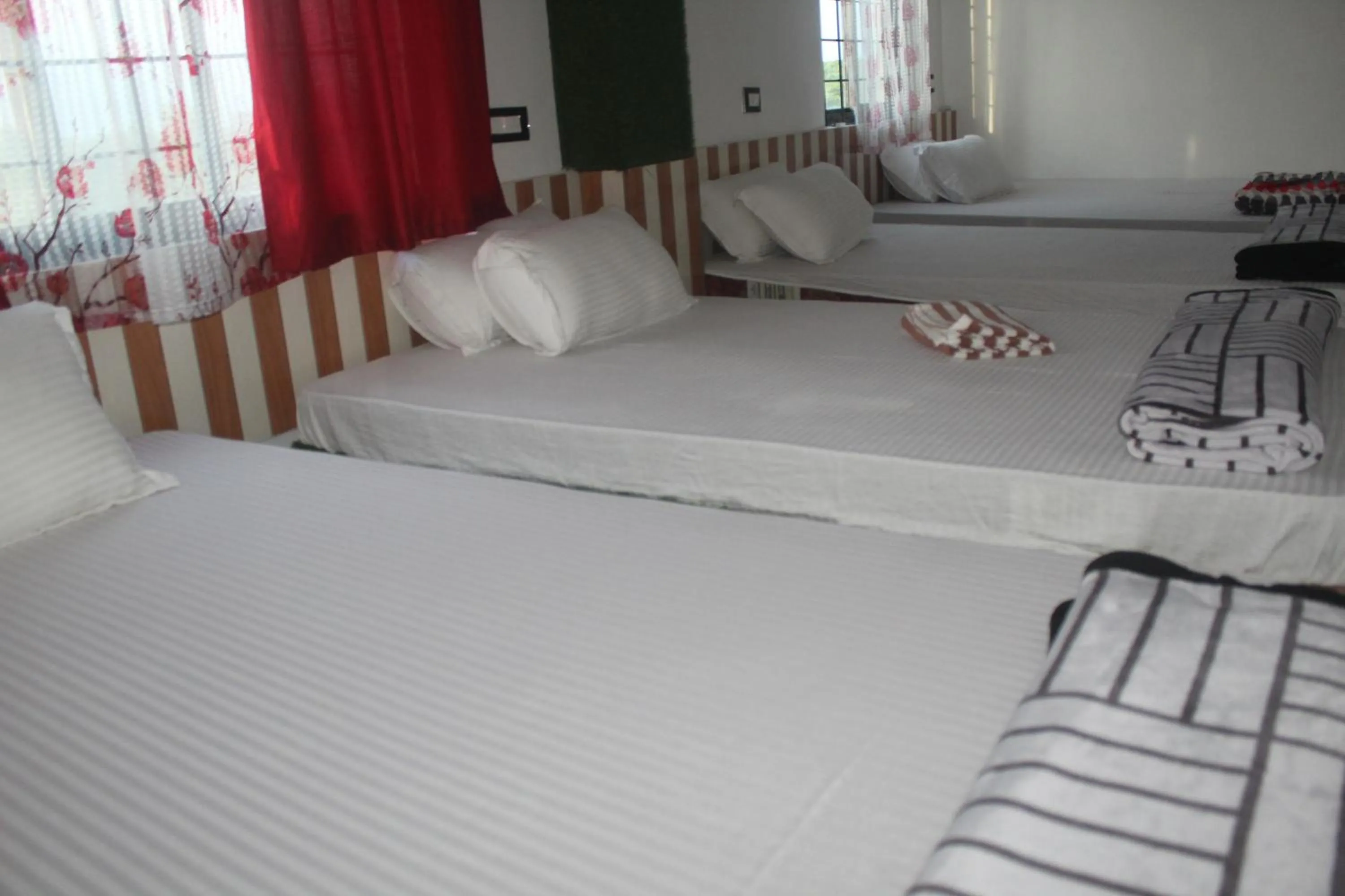 Bedroom in Hotel Giggle Coast Restro and Lodge