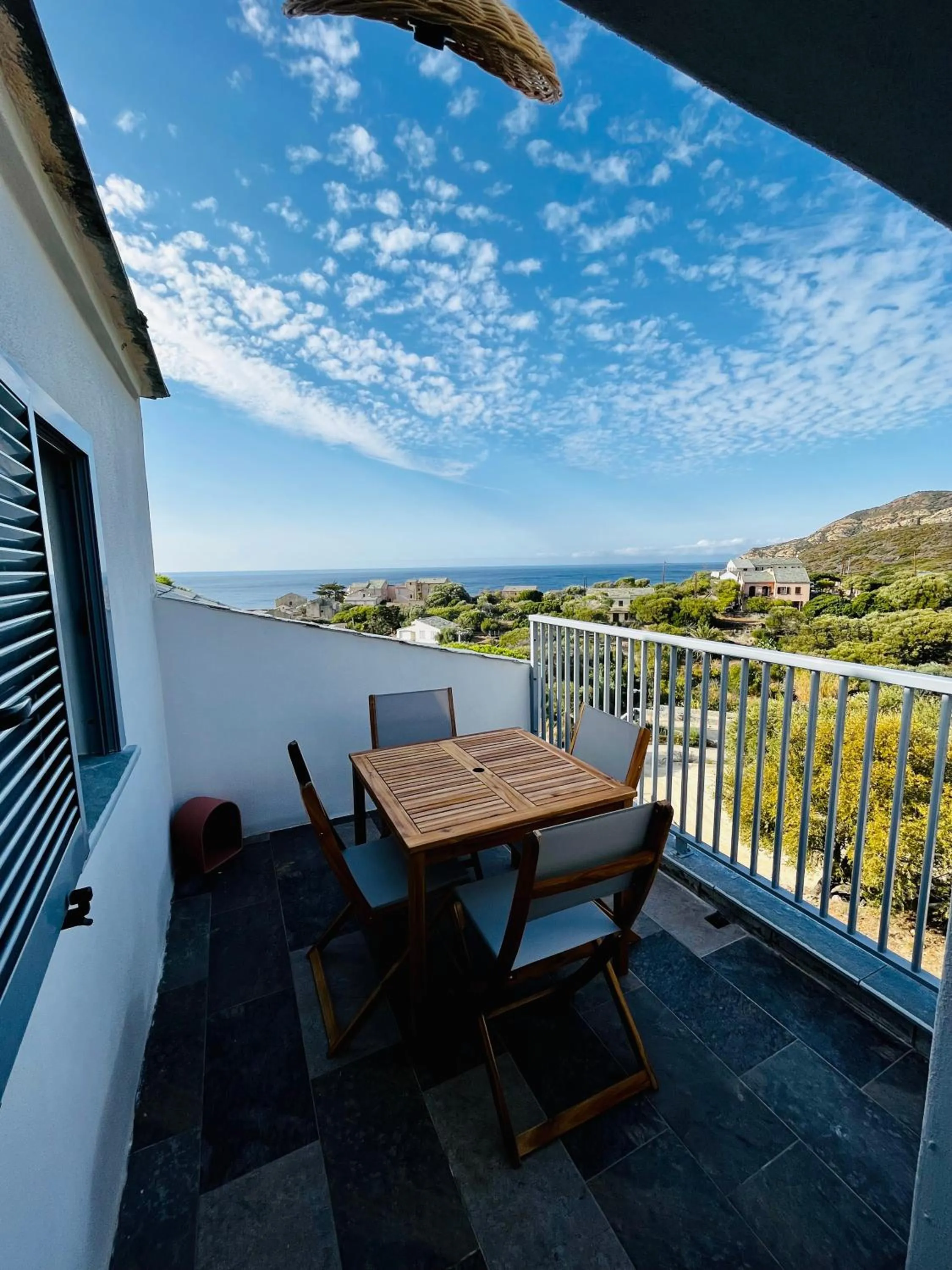 Patio in Hôtel Résidence CAPENSE