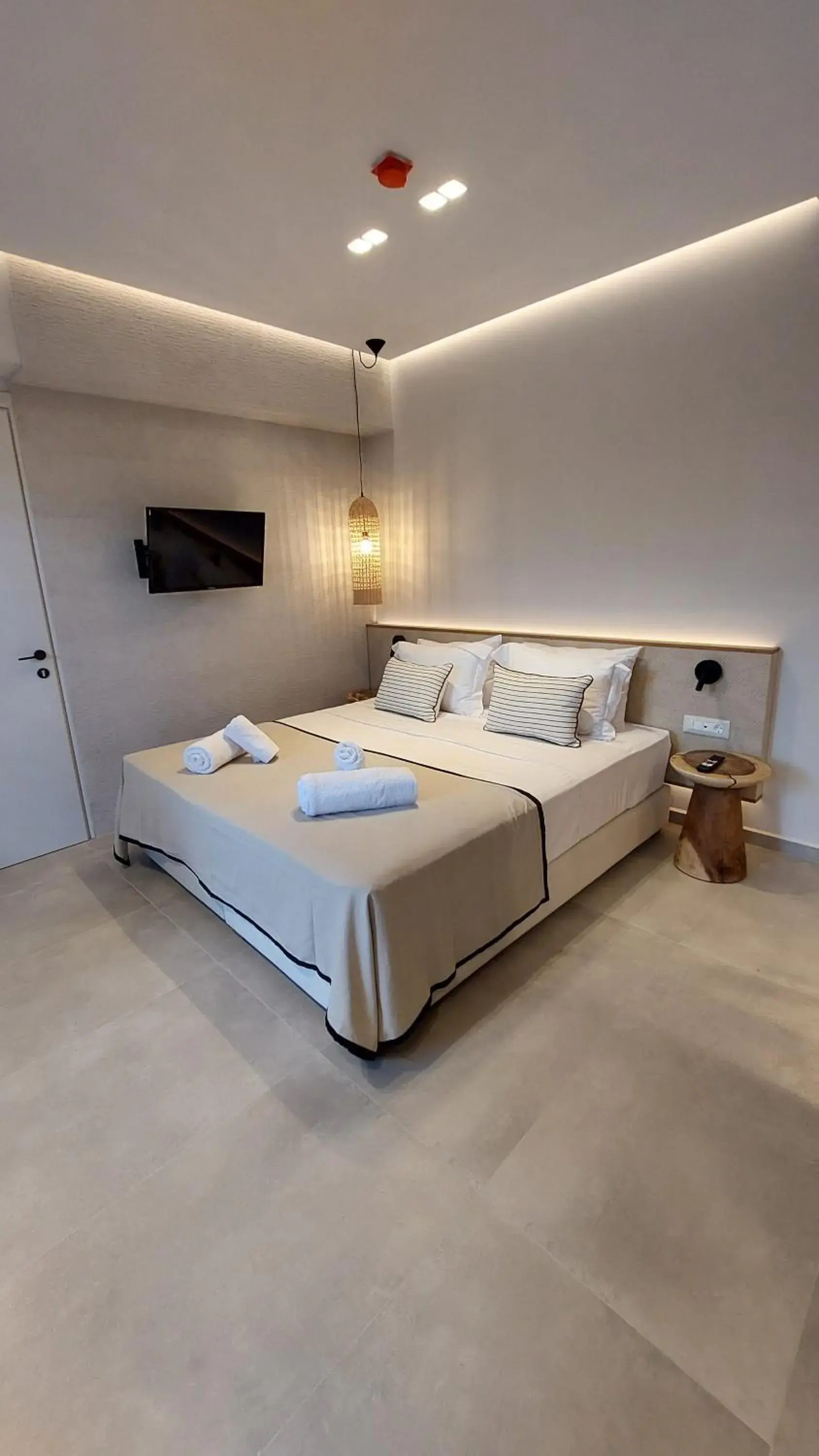 Deluxe Room in Niriides Palace Deluxe Room in Niriides Palace