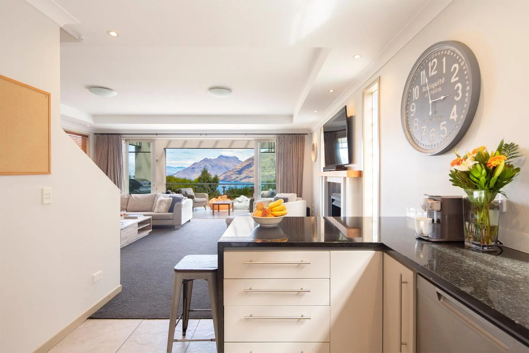 Kitchen or kitchenette in Queenstown Grandview with Spa Pool