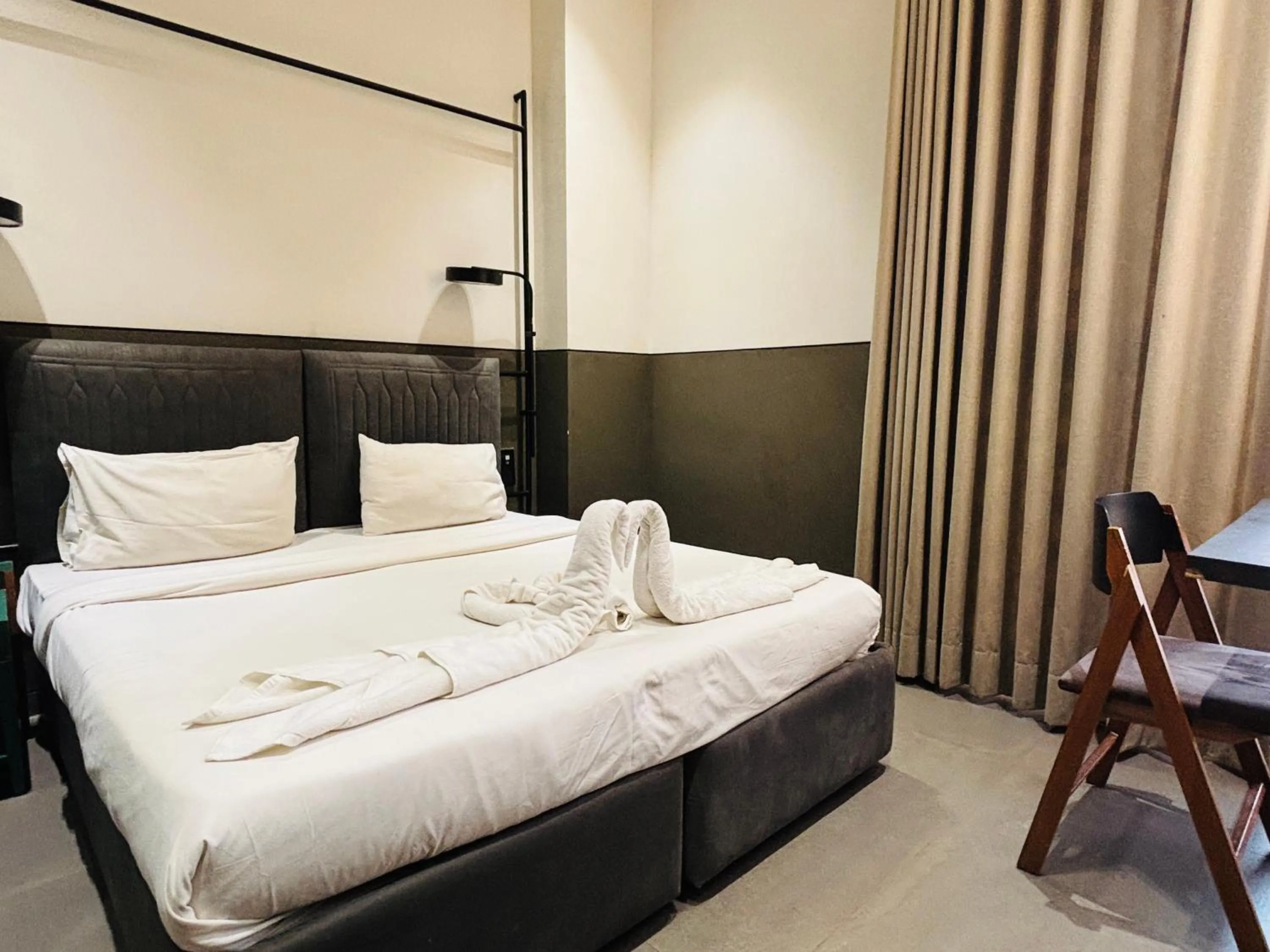 Bedroom, Bed in Ibiza Hotel