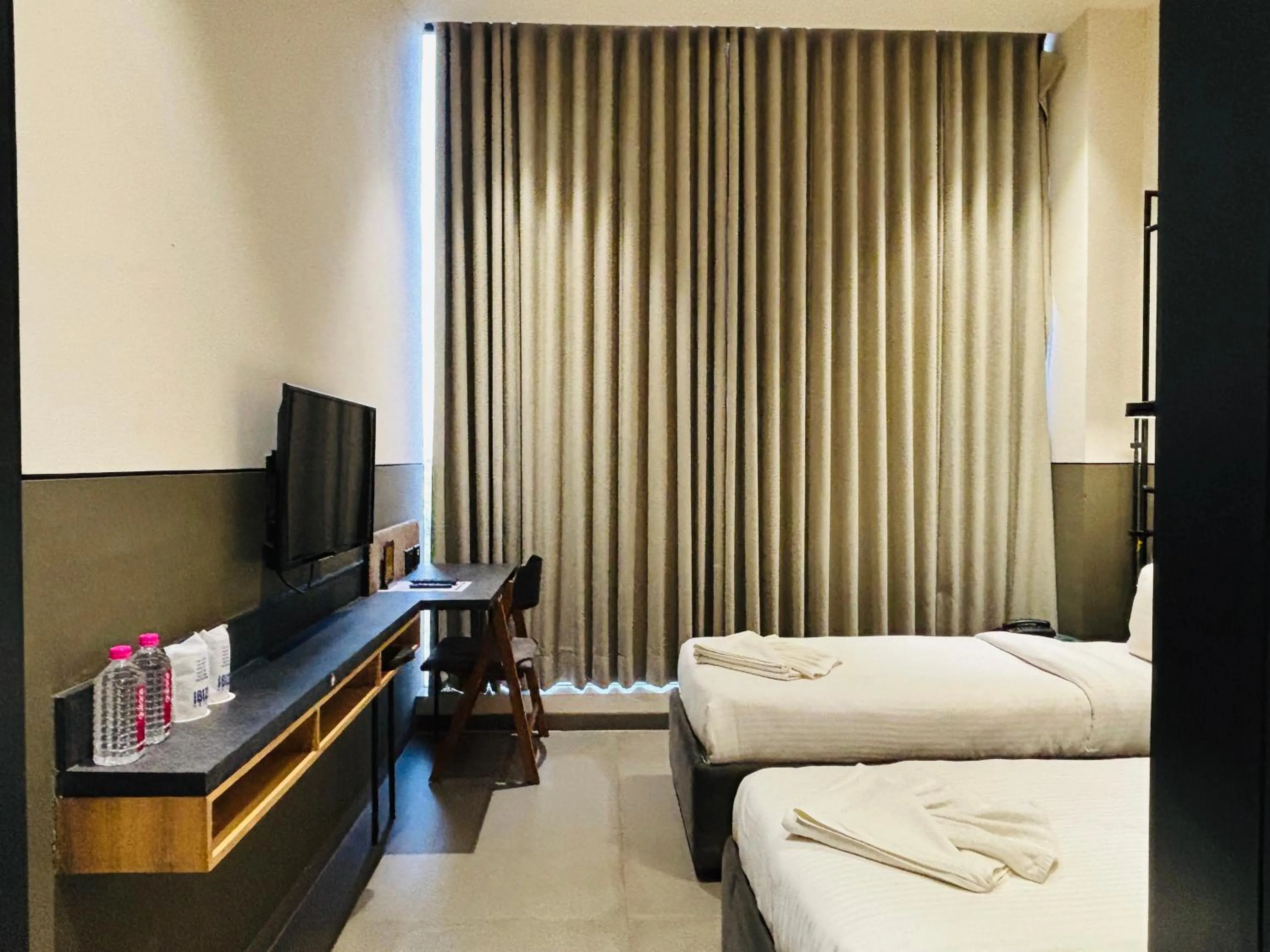 Bedroom, Bed in Ibiza Hotel