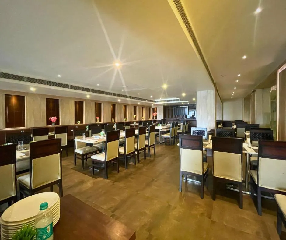 Restaurant/places to eat in Prism - A Boutique Hotel