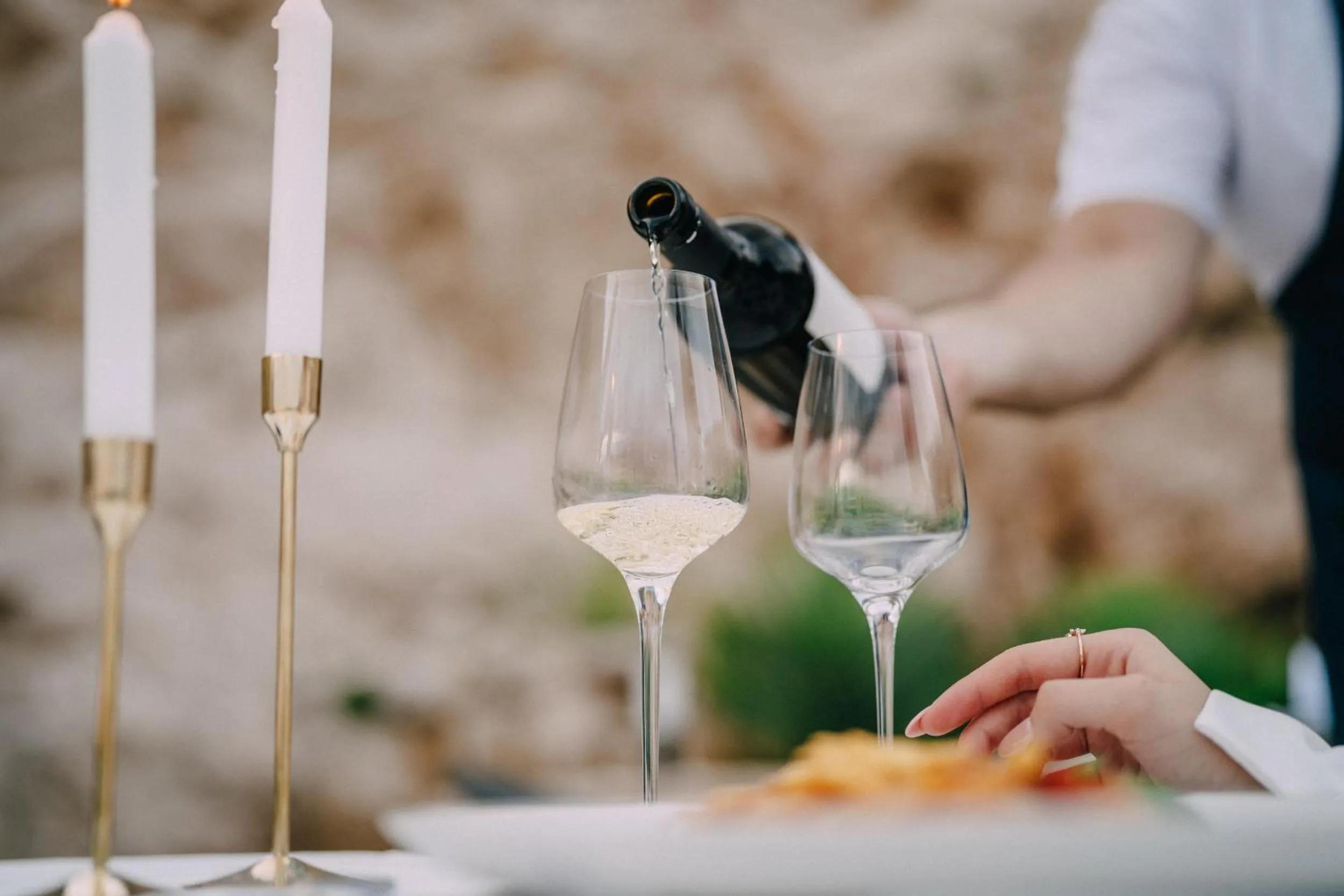 Restaurant/places to eat in Kul IN Ablana