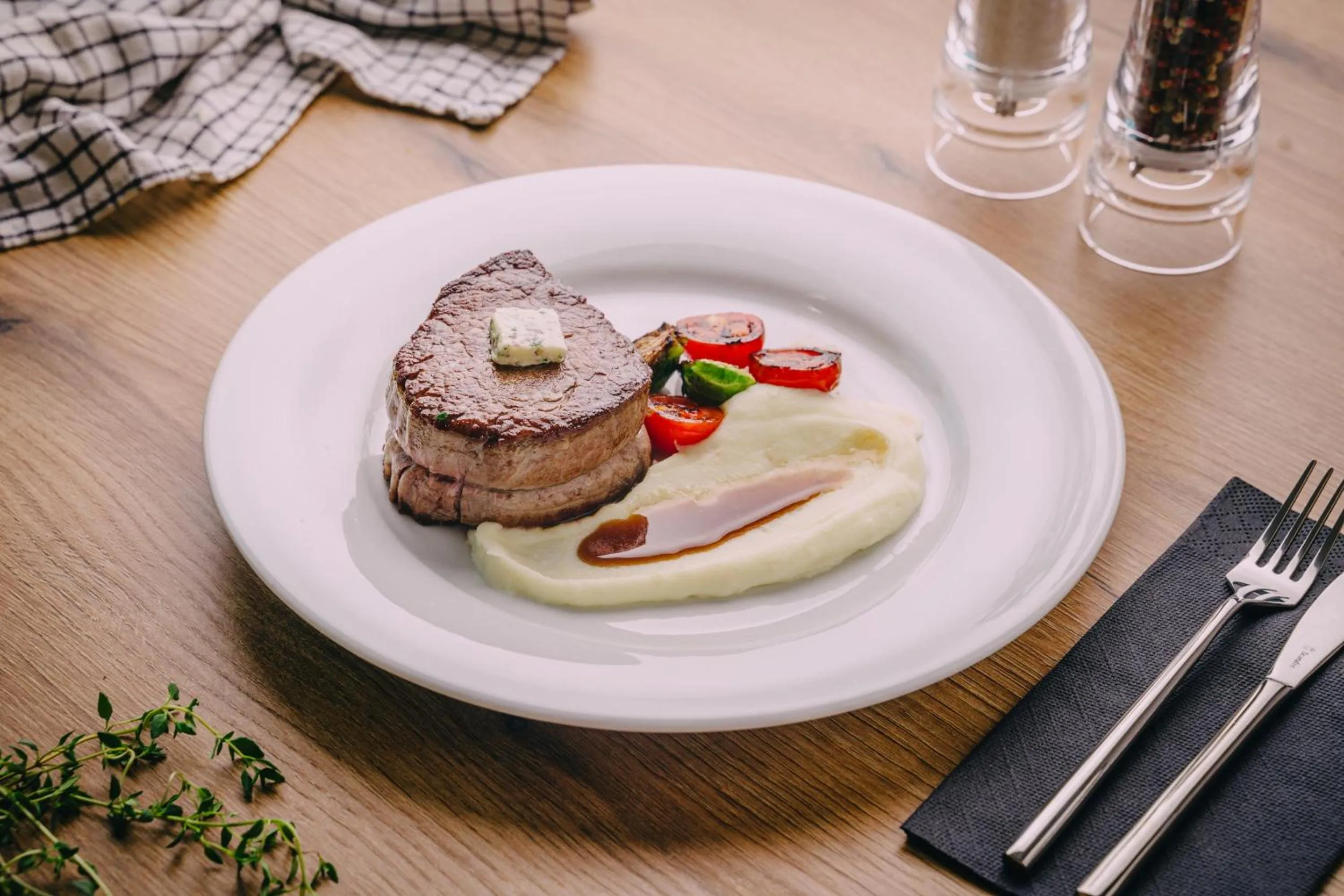 Food and drinks in Kul IN Ablana