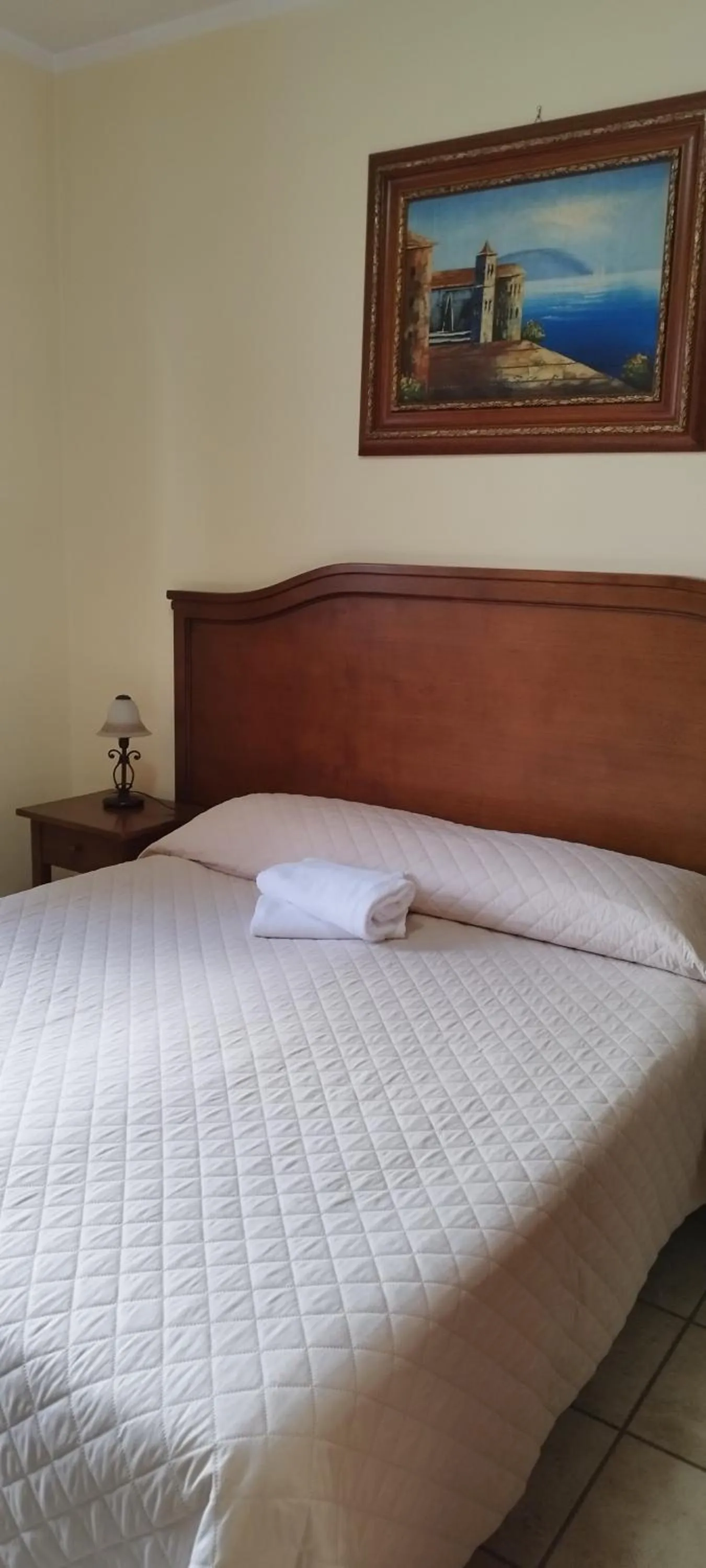 Bed in Hotel Colosseo Colleferro