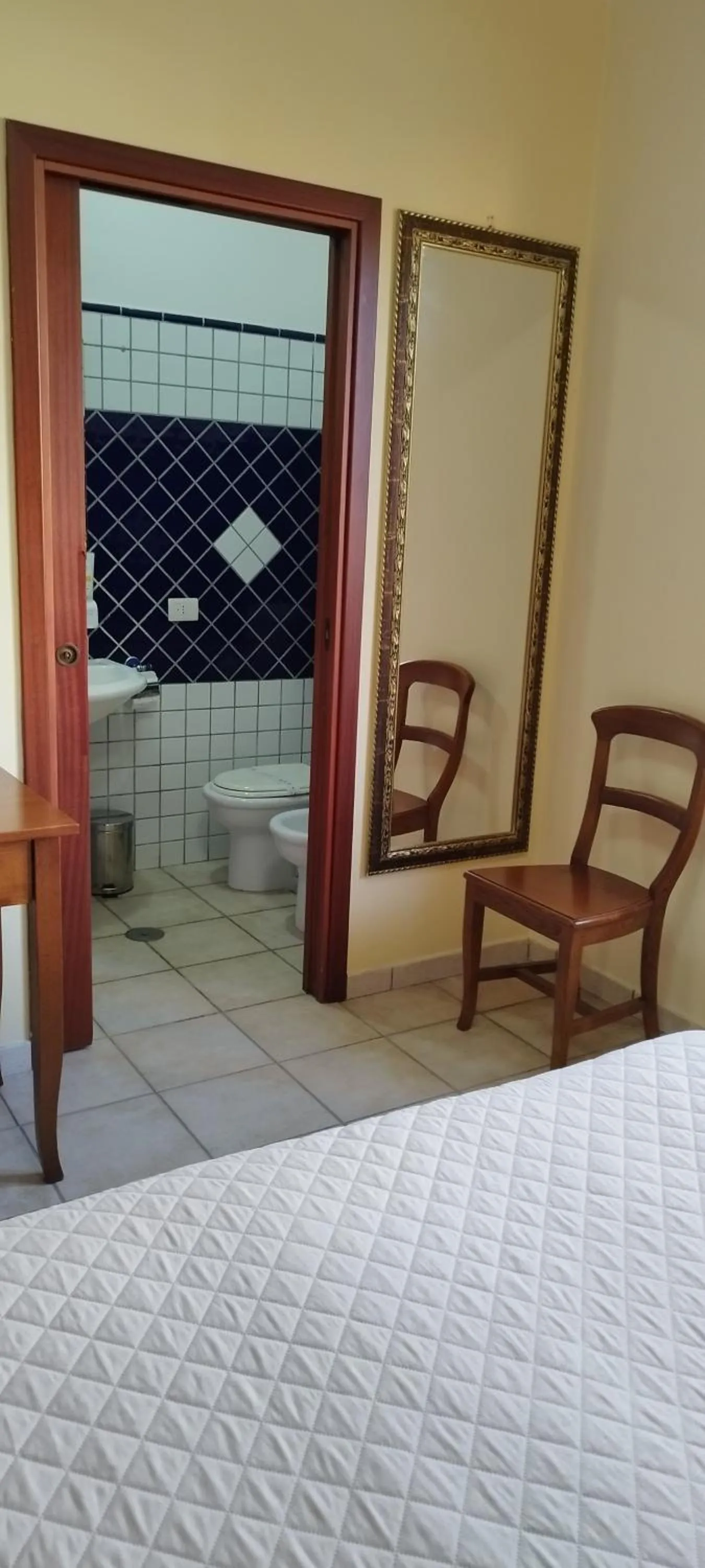 Bed in Hotel Colosseo Colleferro